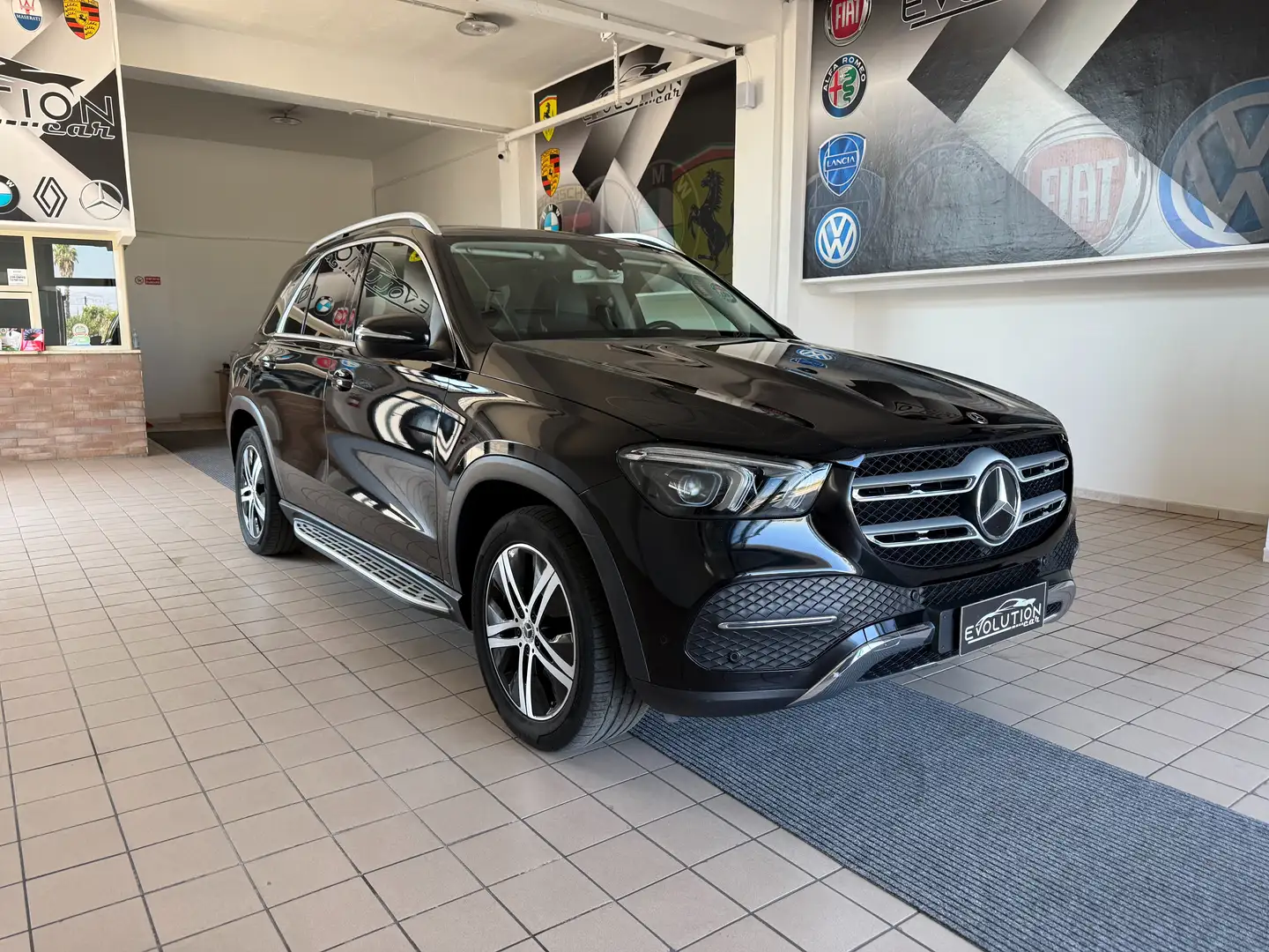 Mercedes-Benz GLE 300 GLE 300 d Premium Plus 4matic auto Schwarz - 1