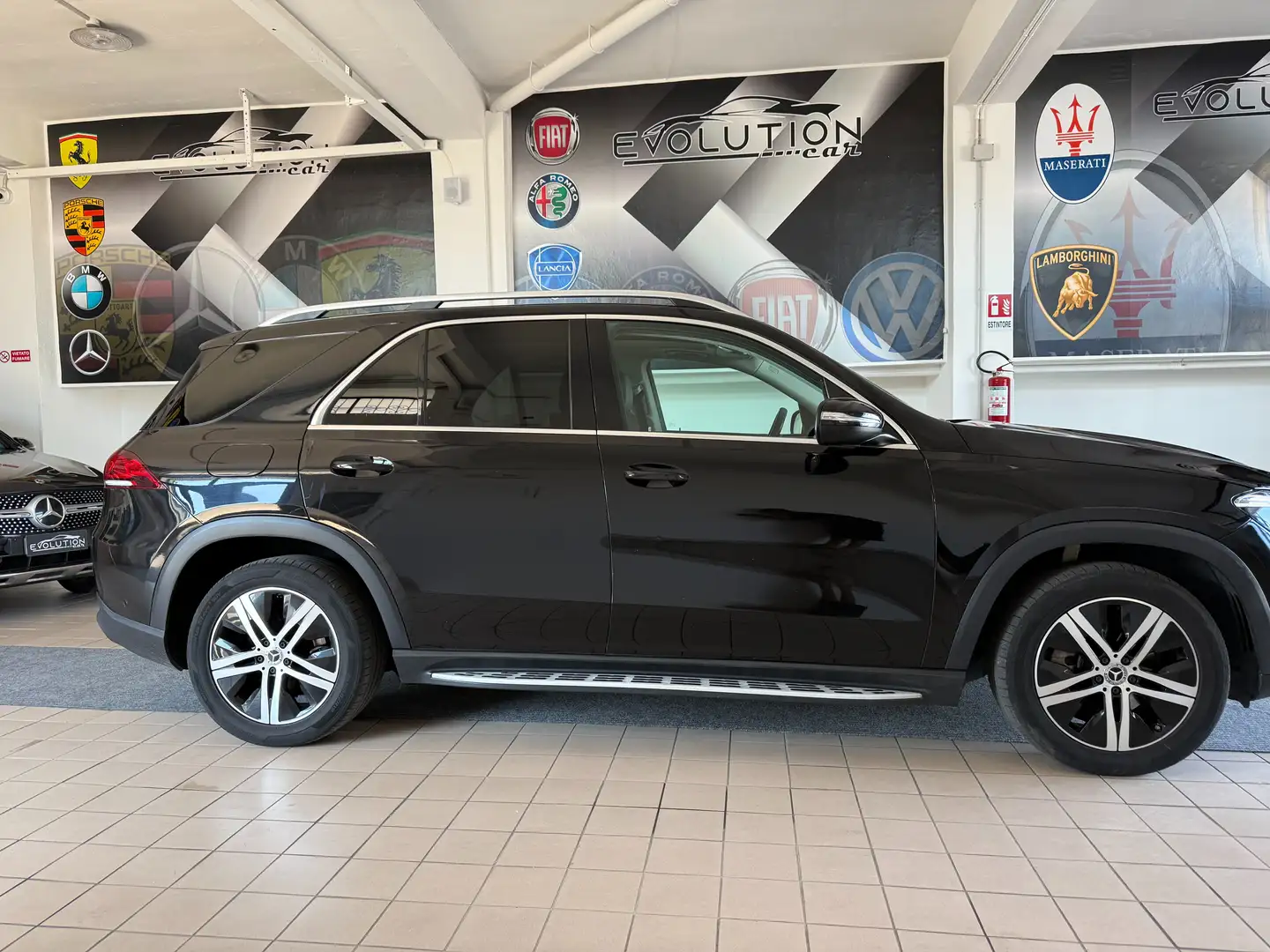 Mercedes-Benz GLE 300 GLE 300 d Premium Plus 4matic auto Schwarz - 2