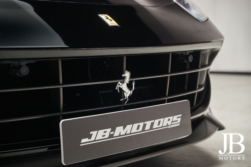 Ferrari F12 Carbon Lift LED JBL Kamera Electric Seats — photo 8