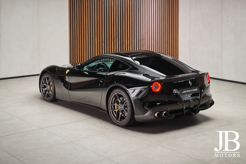 Ferrari F12 Carbon Lift LED JBL Kamera Electric Seats — photo 2