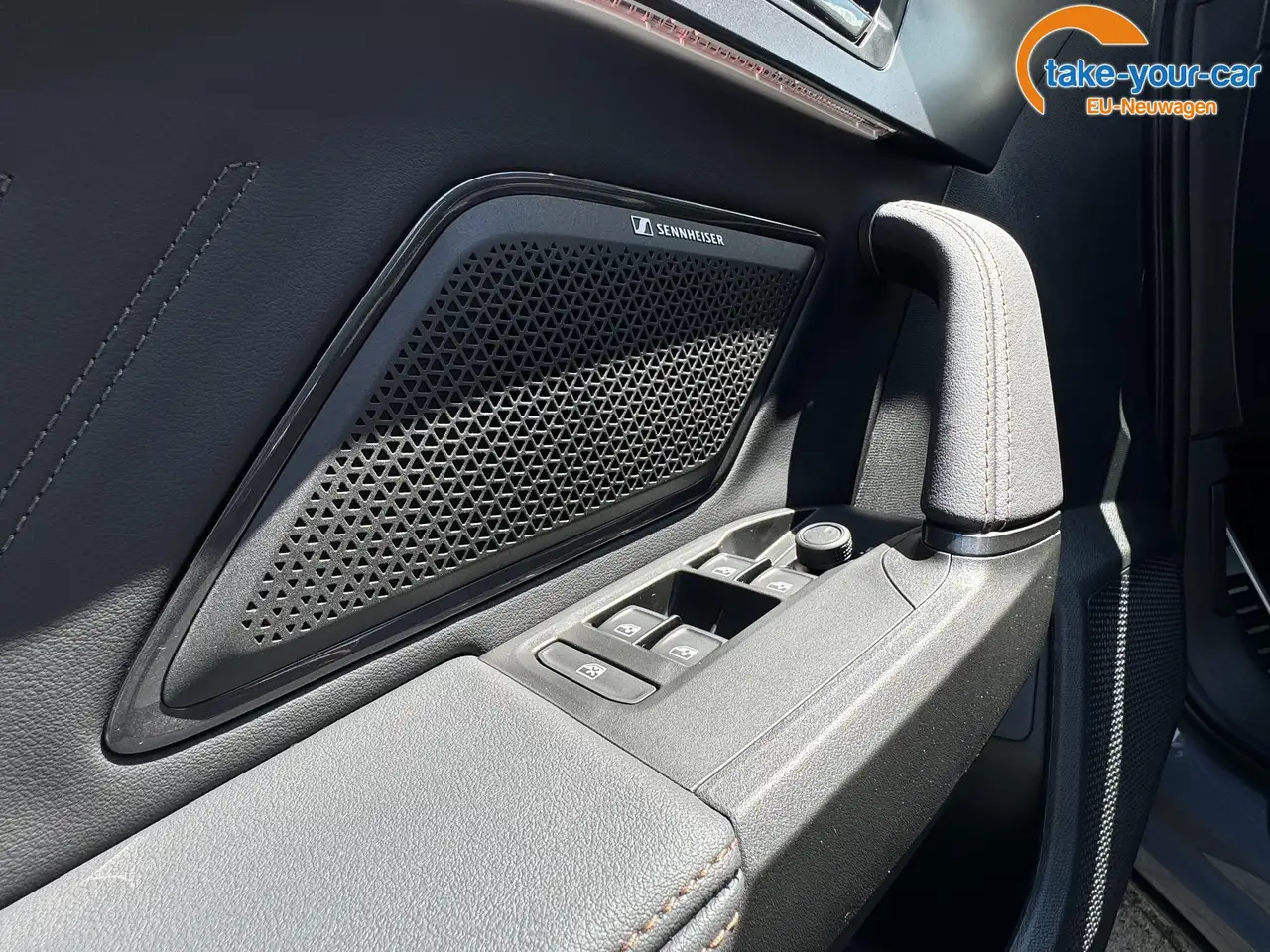 Cupra Formentor VZ 4x4 AHK+NAVI+KAMERA+eHK+KESSY+ACC+19" ALU+LE..., миниатюра 18