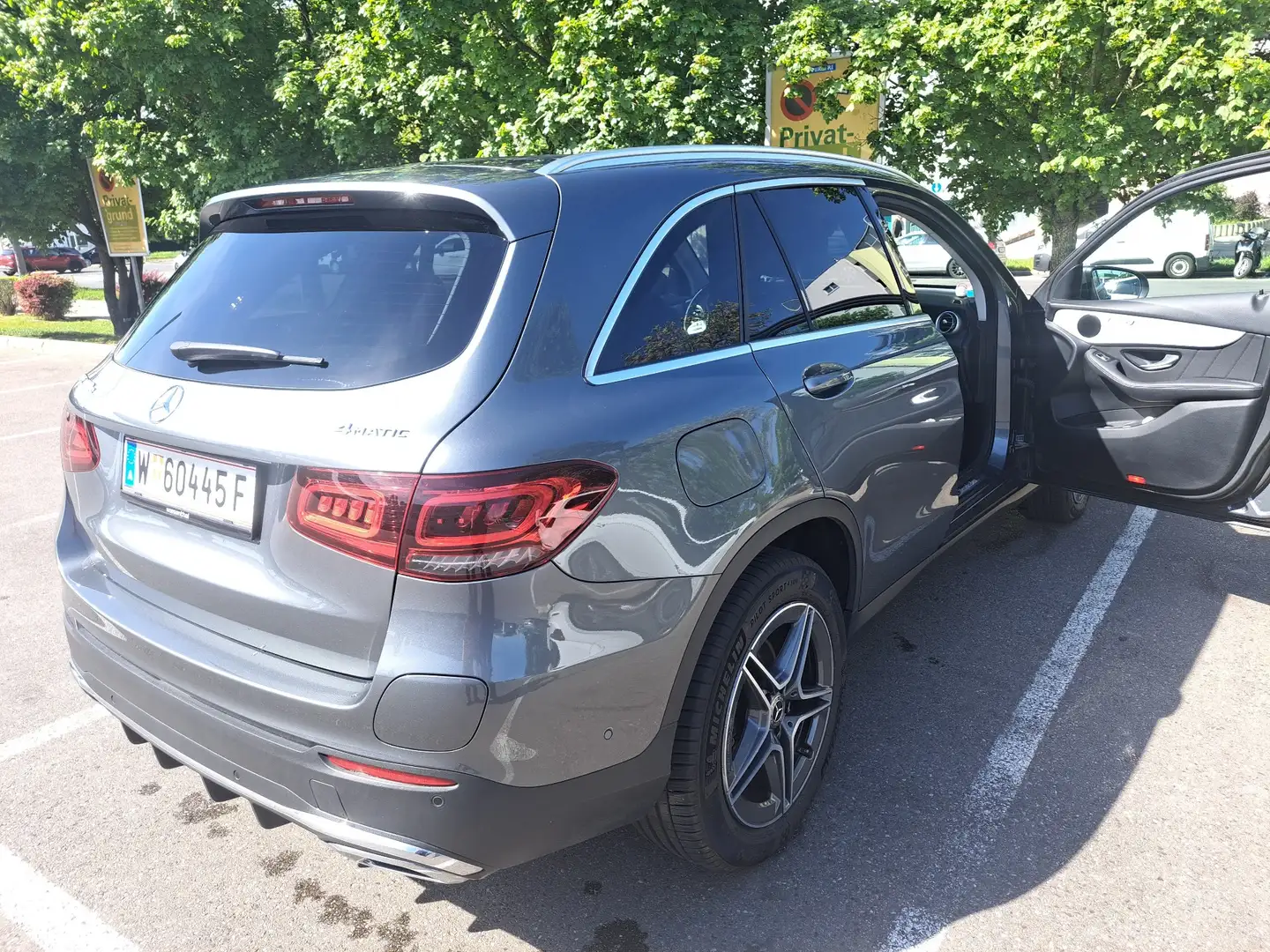 Mercedes-Benz GLC 300 e PHEV 4Matic - 2