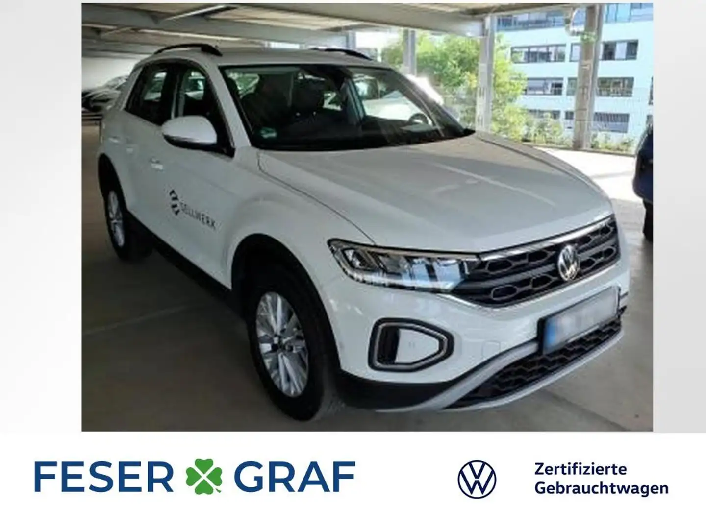 Volkswagen T-Roc Life 2.0 TDI DSG Navi LED ACC SiHz ParkAssist Weiß - 1