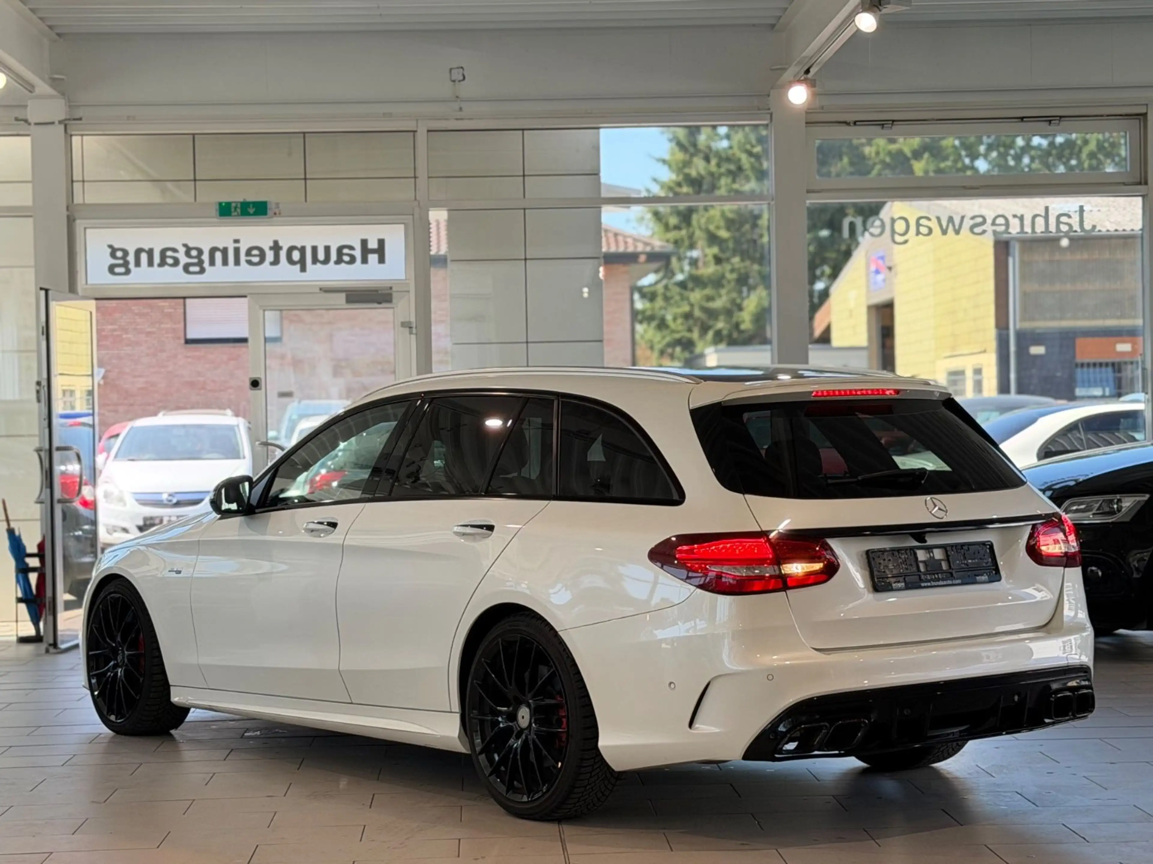 Mercedes-Benz C 43 AMG T 4MATIC*NAVI*360° *PANO *S-DACH *LED * — photo 5
