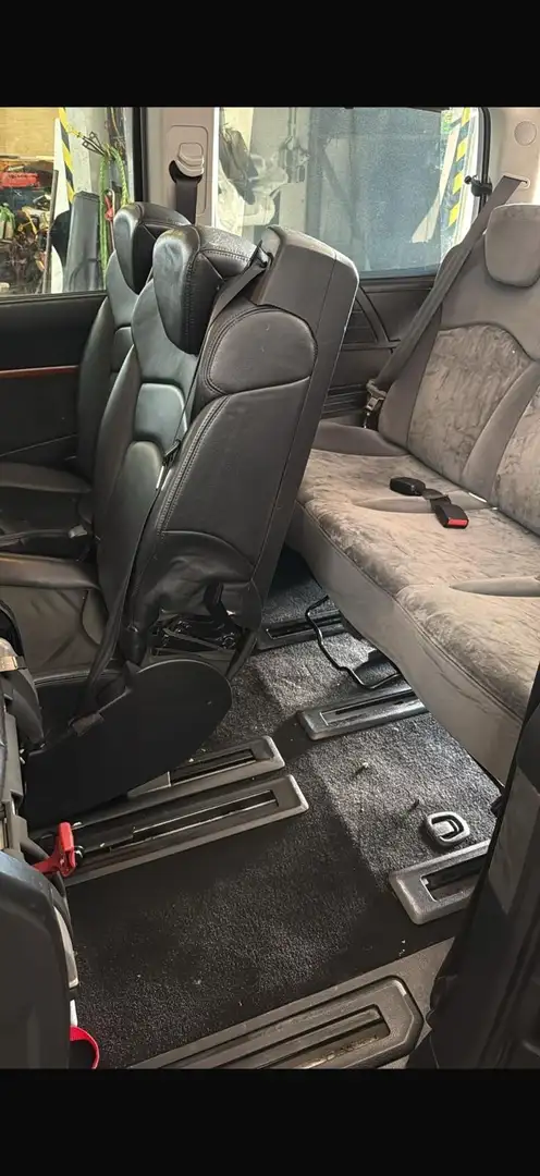 Citroen C8 2.0 16V Tendance 8 personen Gris - 1