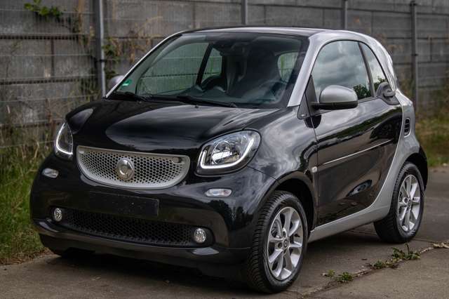 Imagine smart forTwo 453 PASSION PANORAMA CARPLAY SITZHEIZUNG KLIMAAUTO