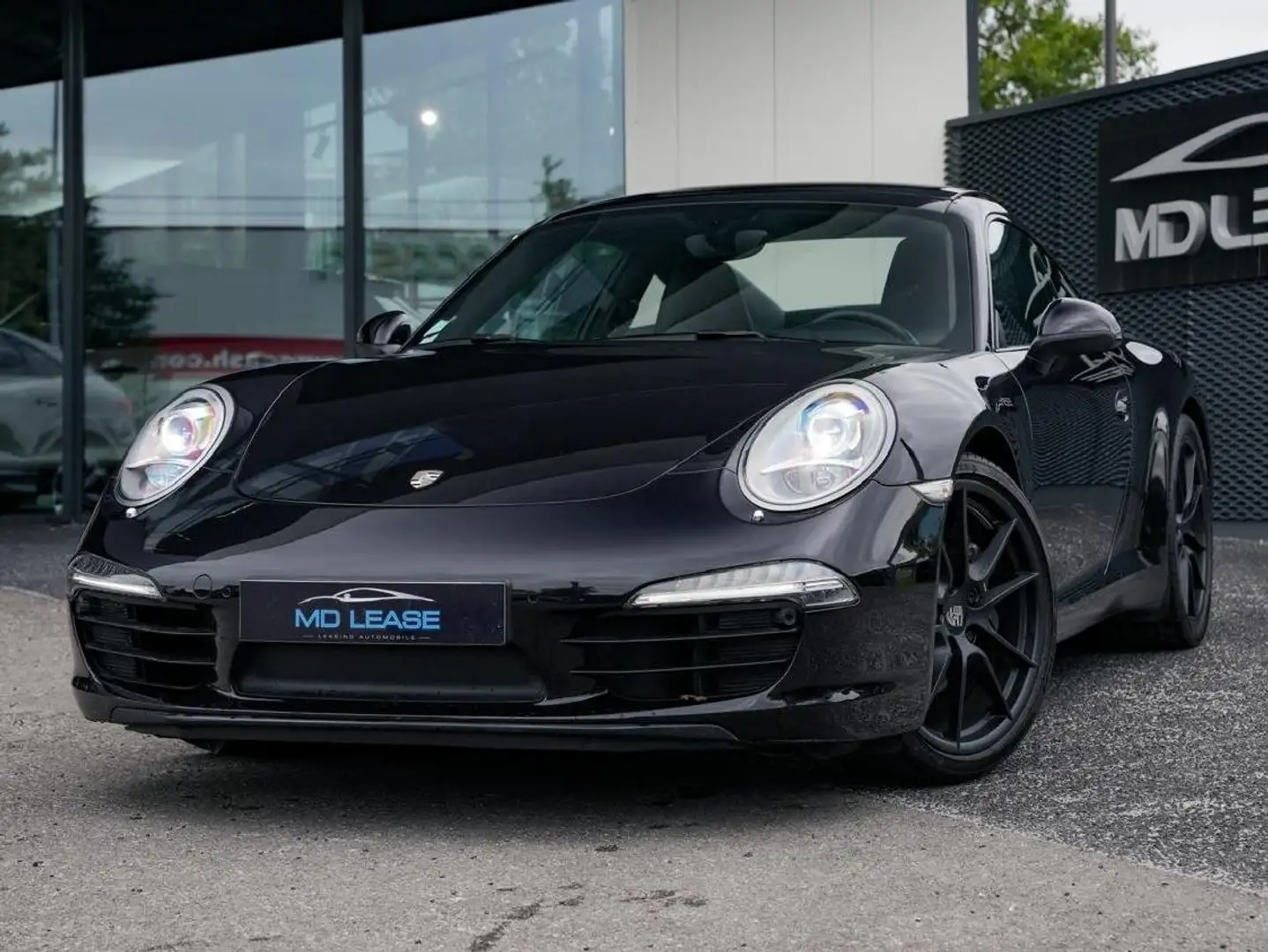 Porsche 911 Carrera 4 Coupé  350 Negro - 1