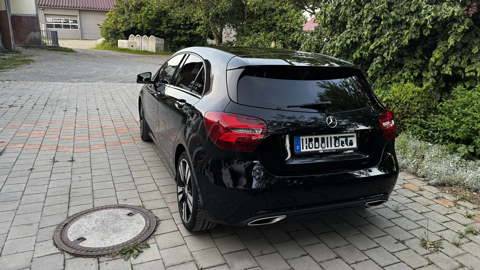 Mercedes-Benz A 220 A 220 CDI / d BlueEfficiency (176.003) Noir - 2