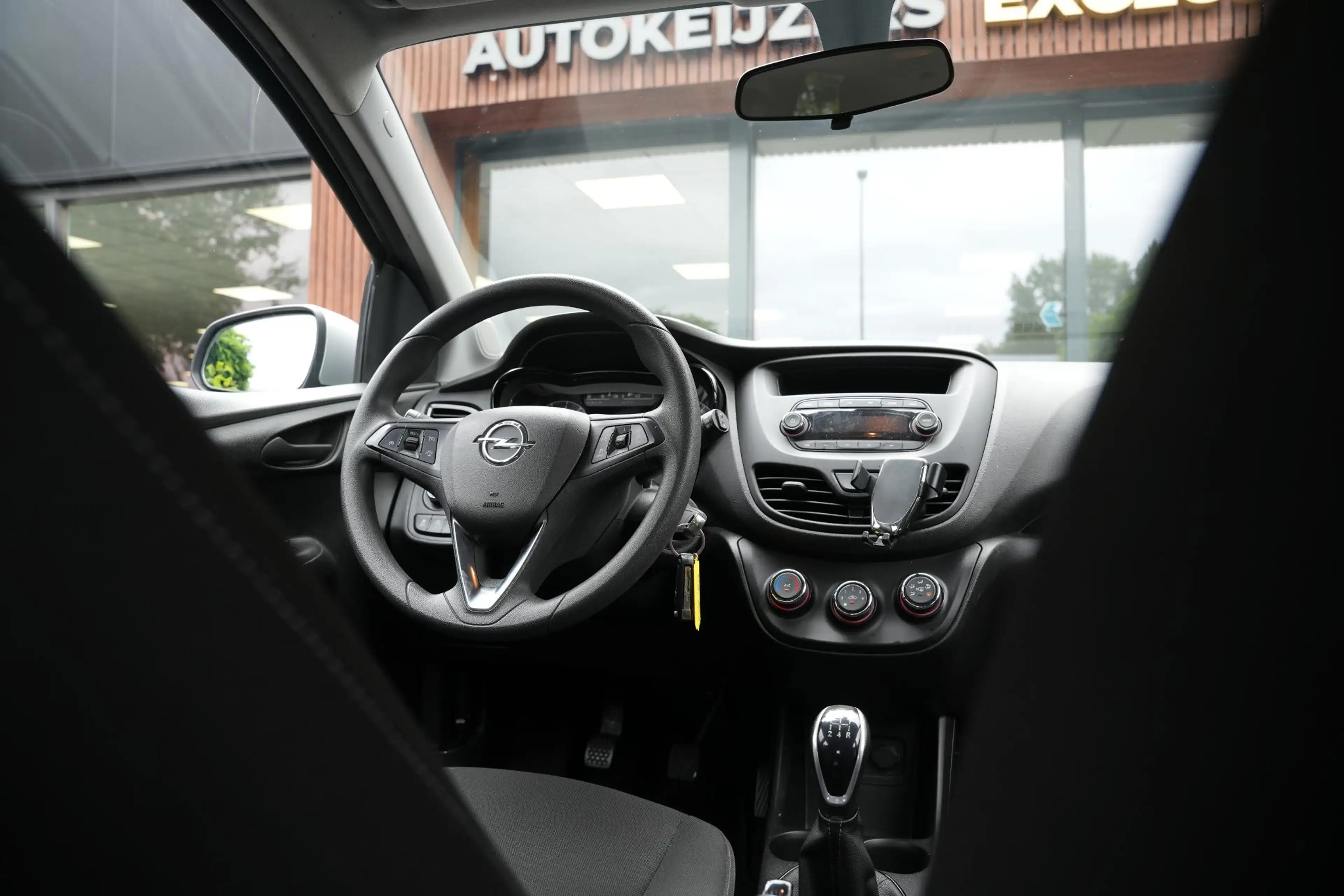Opel Karl 1.0 ecoFLEX Edition — photo 12