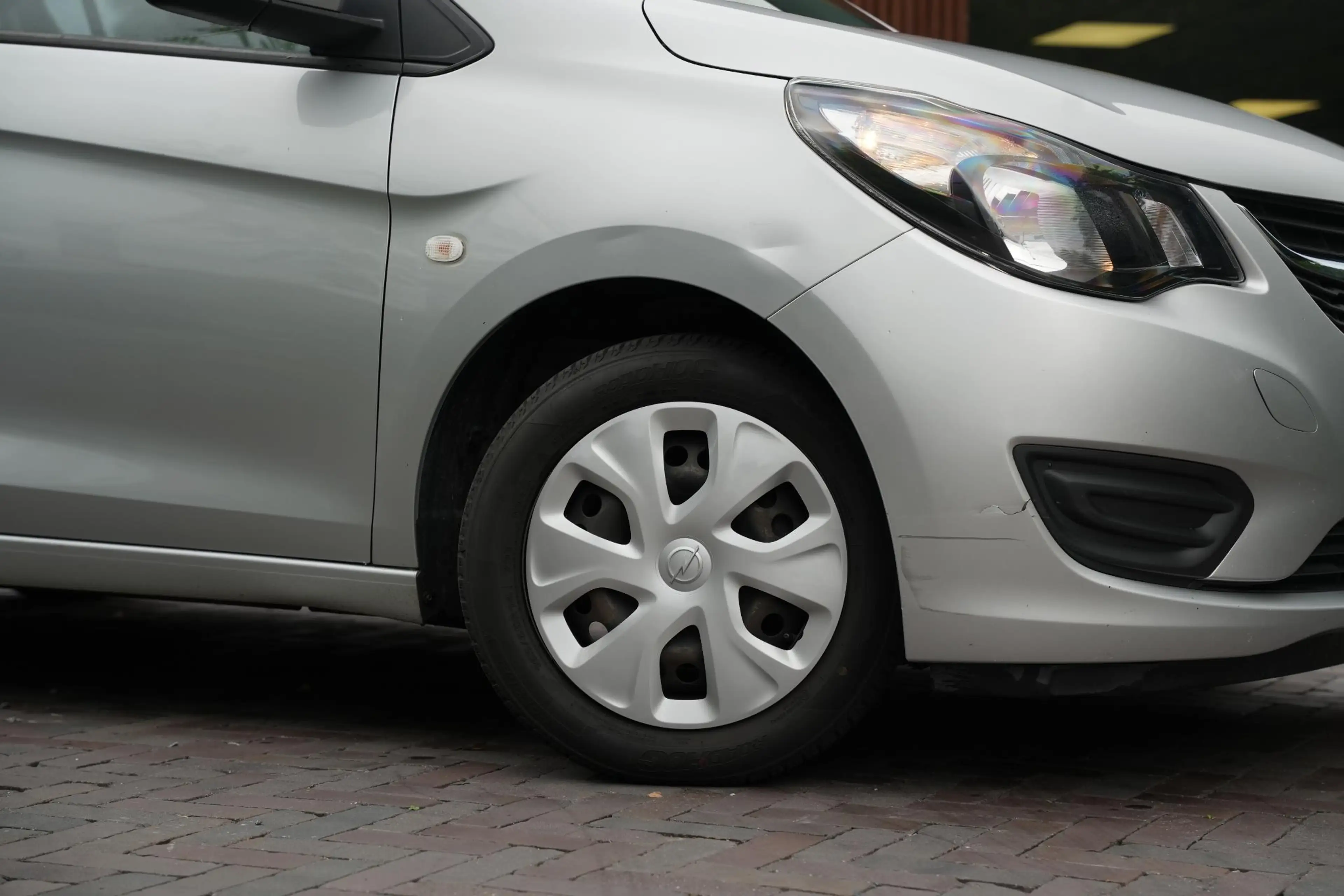 Opel Karl 1.0 ecoFLEX Edition — photo 17