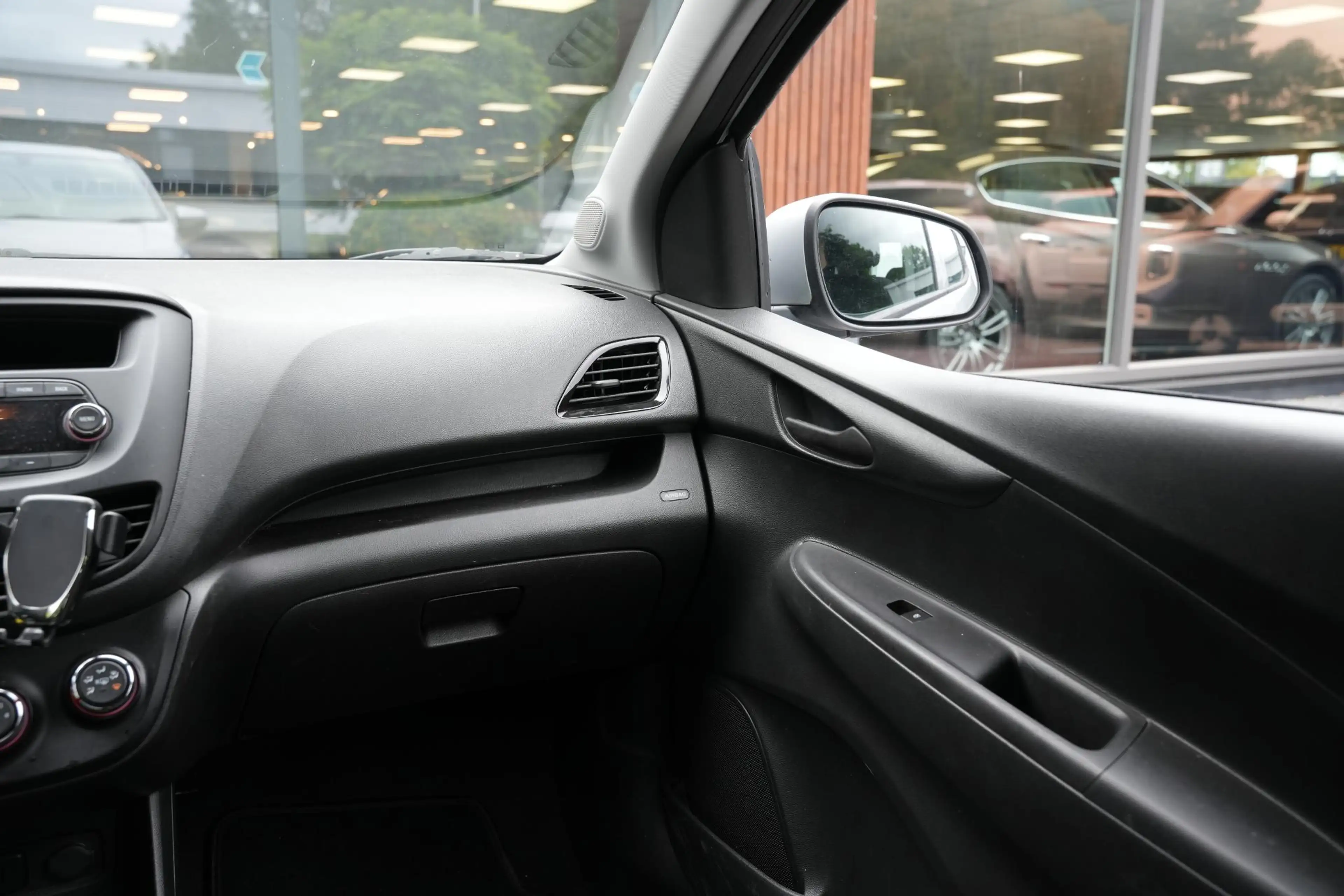 Opel Karl 1.0 ecoFLEX Edition — photo 18