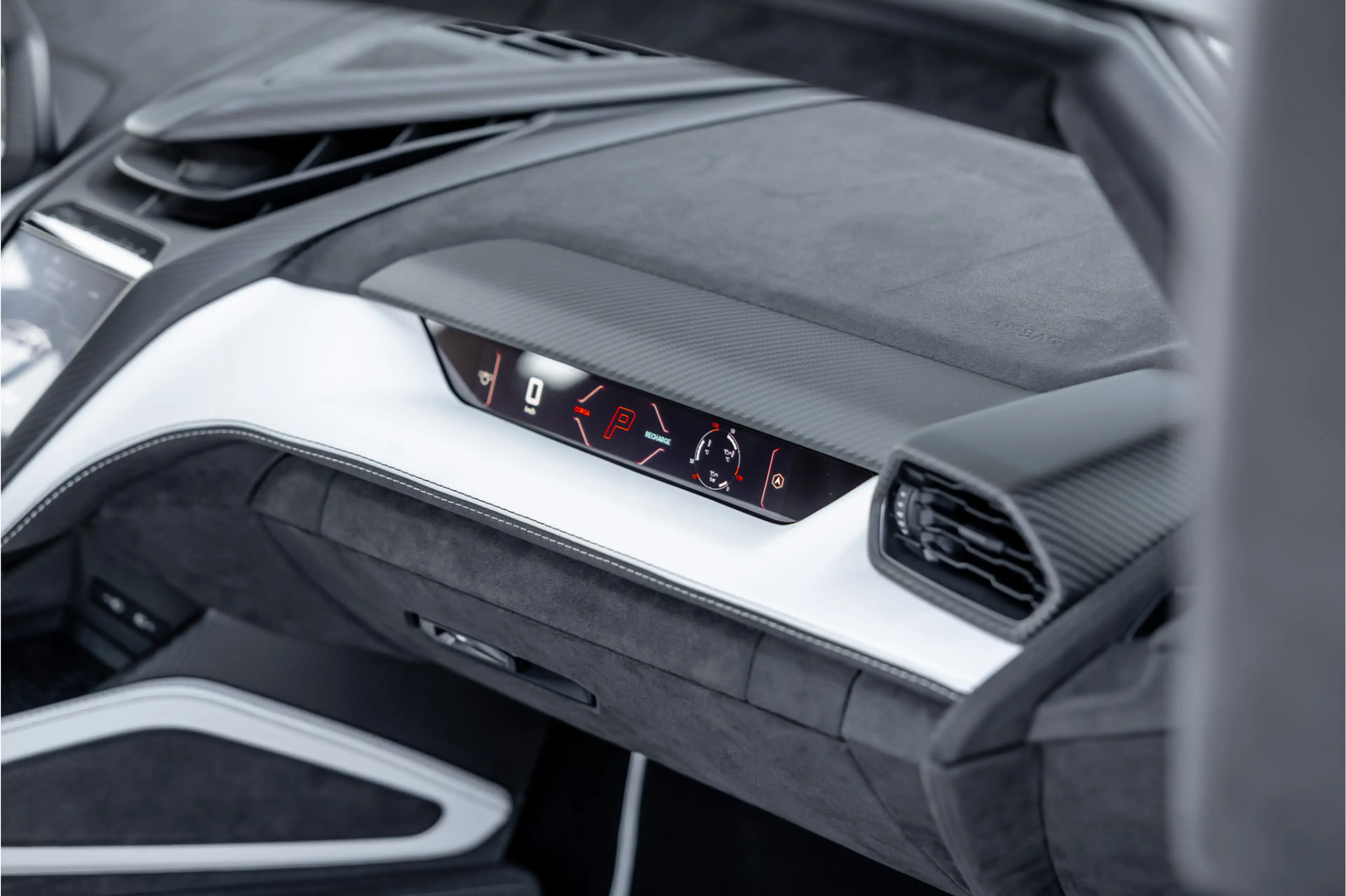 Lamborghini Revuelto 6.5 V12 - Nieuwe Auto | Origineel NL | Carbon | Pa — photo 12