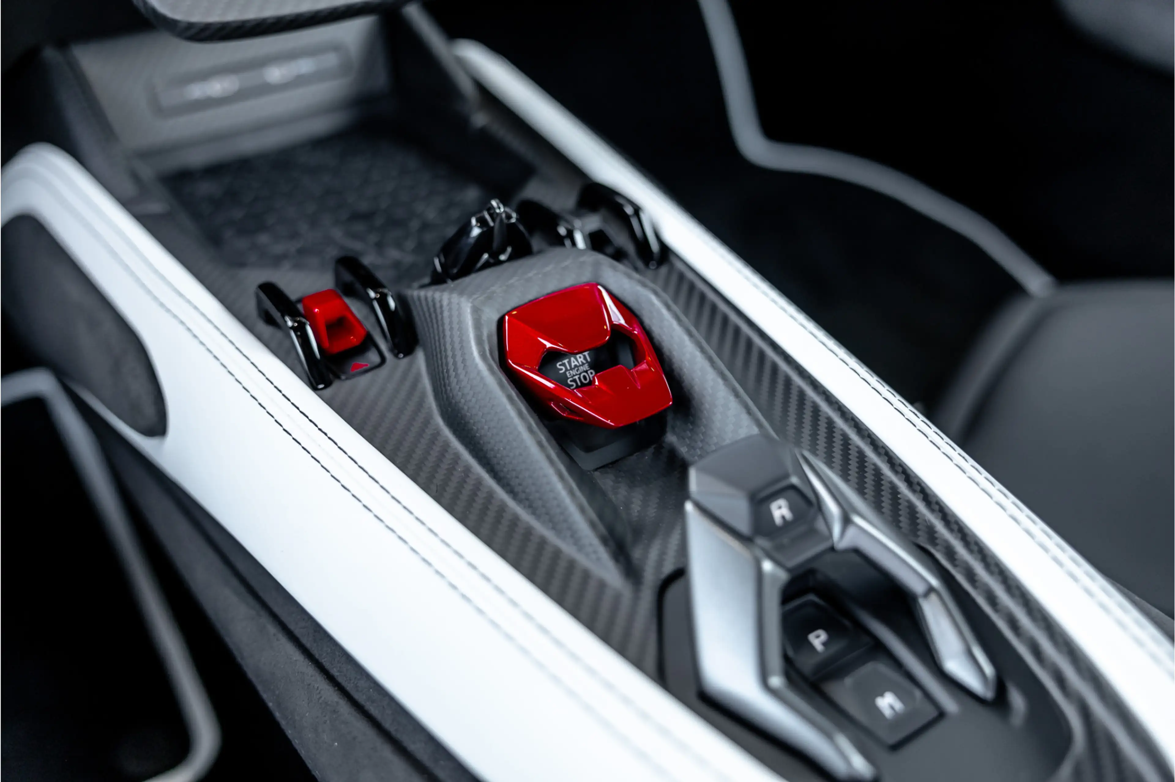 Lamborghini Revuelto 6.5 V12 - Nieuwe Auto | Origineel NL | Carbon | Pa — photo 20