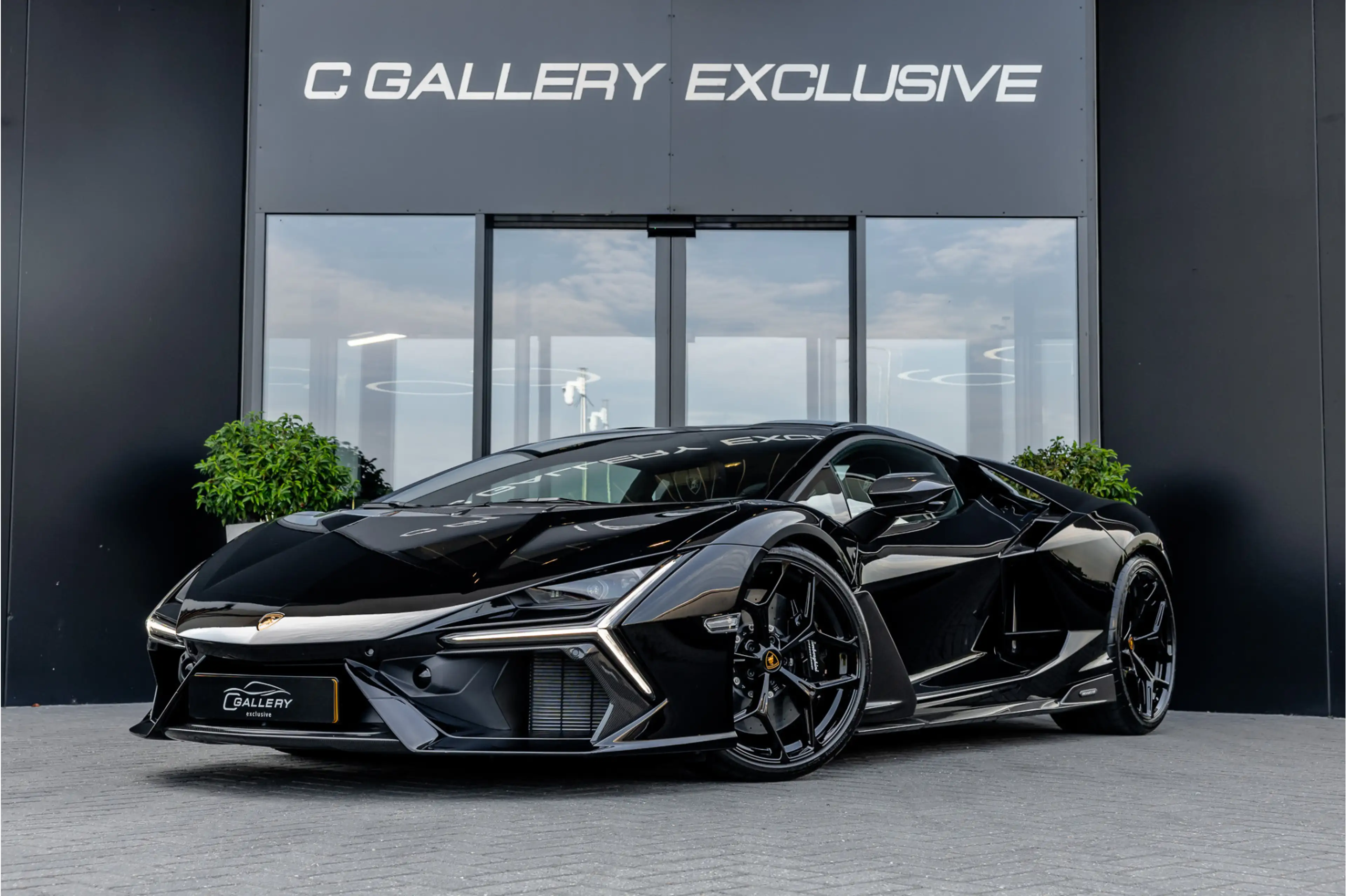 Lamborghini Revuelto 6.5 V12 - Nieuwe Auto | Origineel NL | Carbon | Pa — photo 4