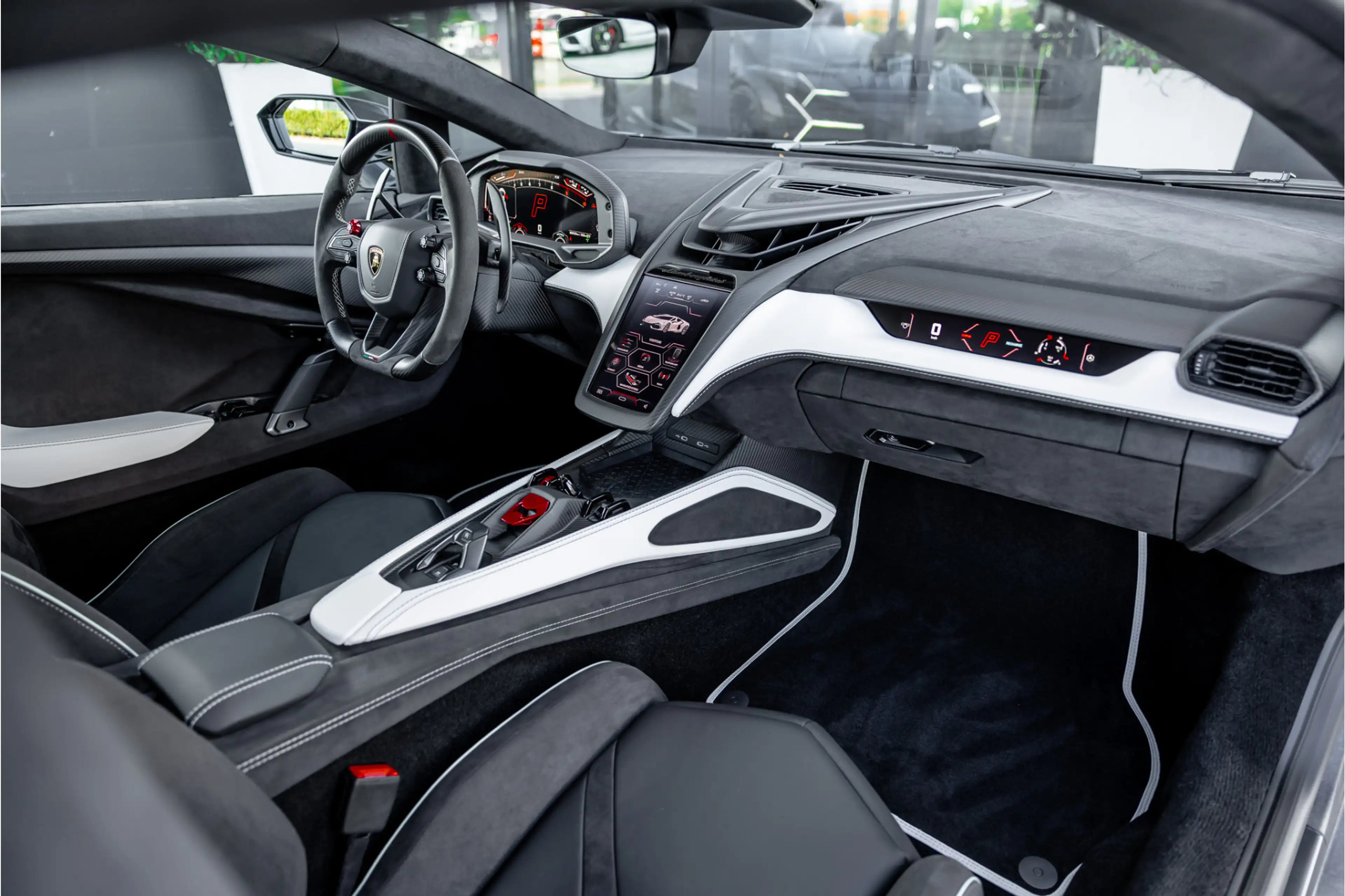 Lamborghini Revuelto 6.5 V12 - Nieuwe Auto | Origineel NL | Carbon | Pa — photo 11
