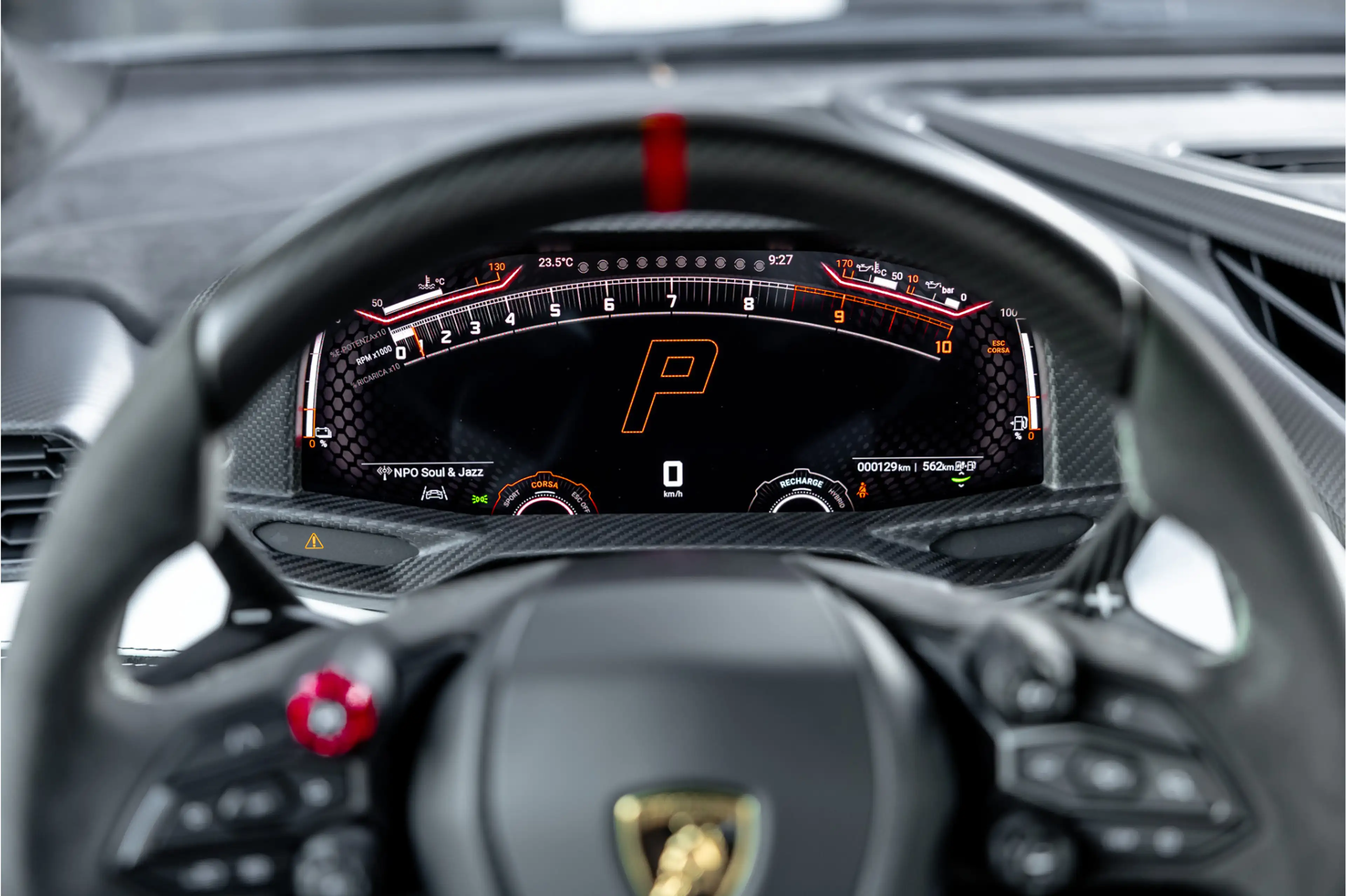 Lamborghini Revuelto 6.5 V12 - Nieuwe Auto | Origineel NL | Carbon | Pa — photo 15
