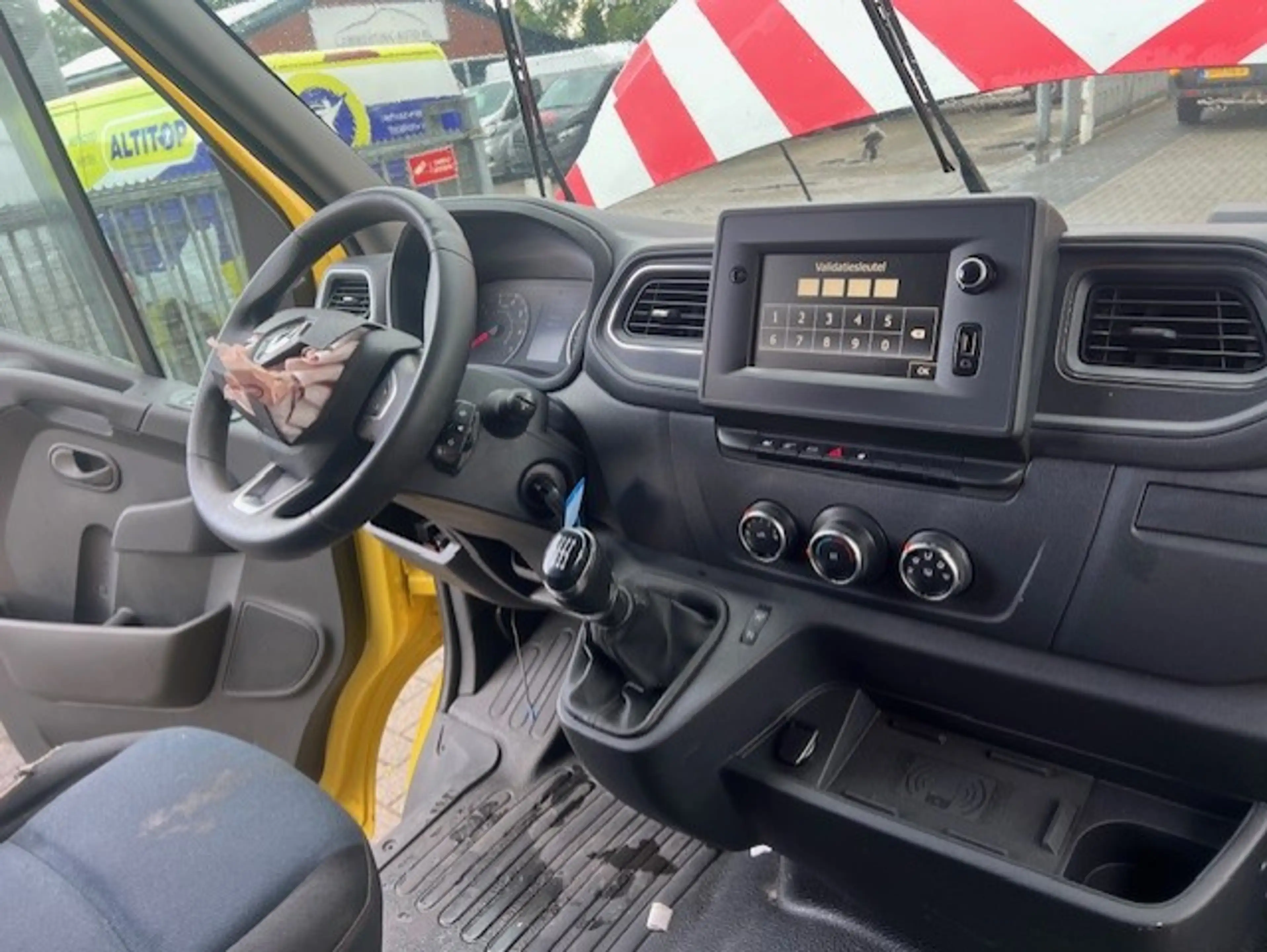 Renault Master 2.3 dCi 110kw 150 L2H2 AIRCO KLIMA EURO6 — photo 8