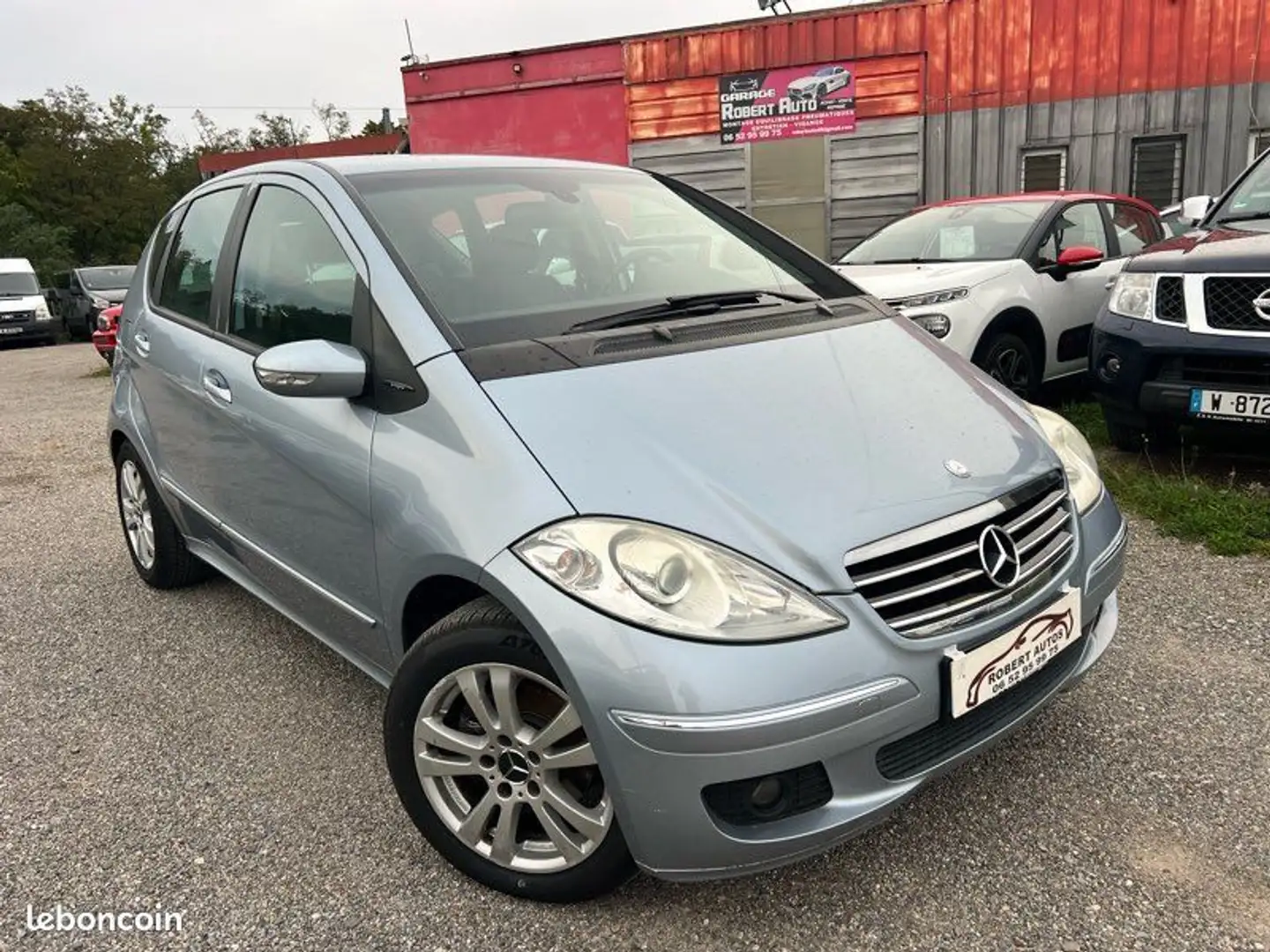 Mercedes-Benz A 160 Mercedes 160 2,0 CDI 82 CH Gris - 1