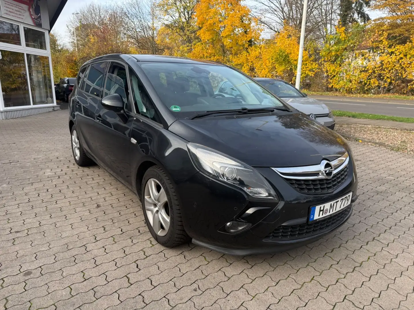 Opel Zafira C 1.4 Turbo Tourer Business Inno/7-Sitzer Schwarz - 2