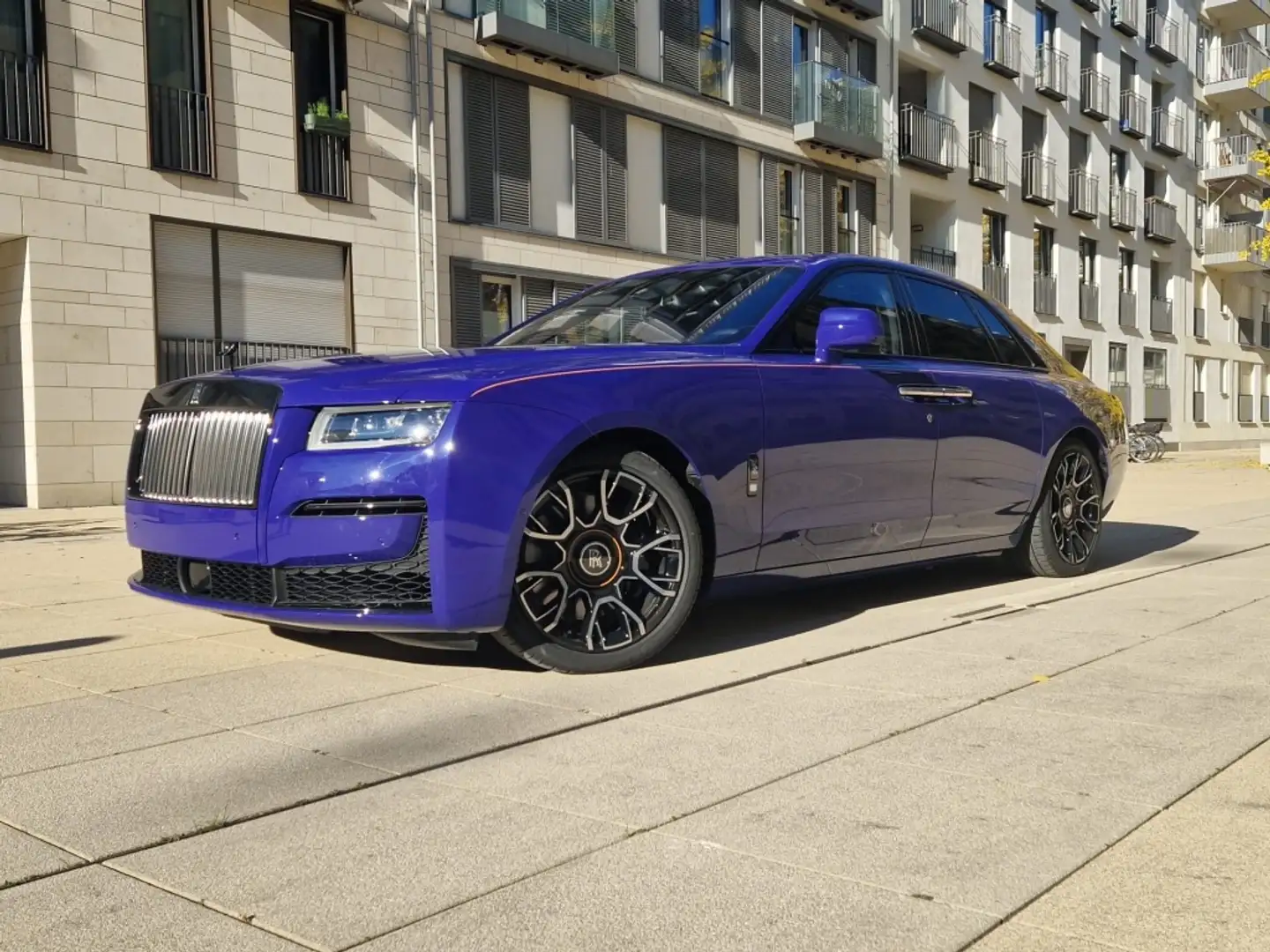 Rolls-Royce Ghost Black Badge Bleu - 1