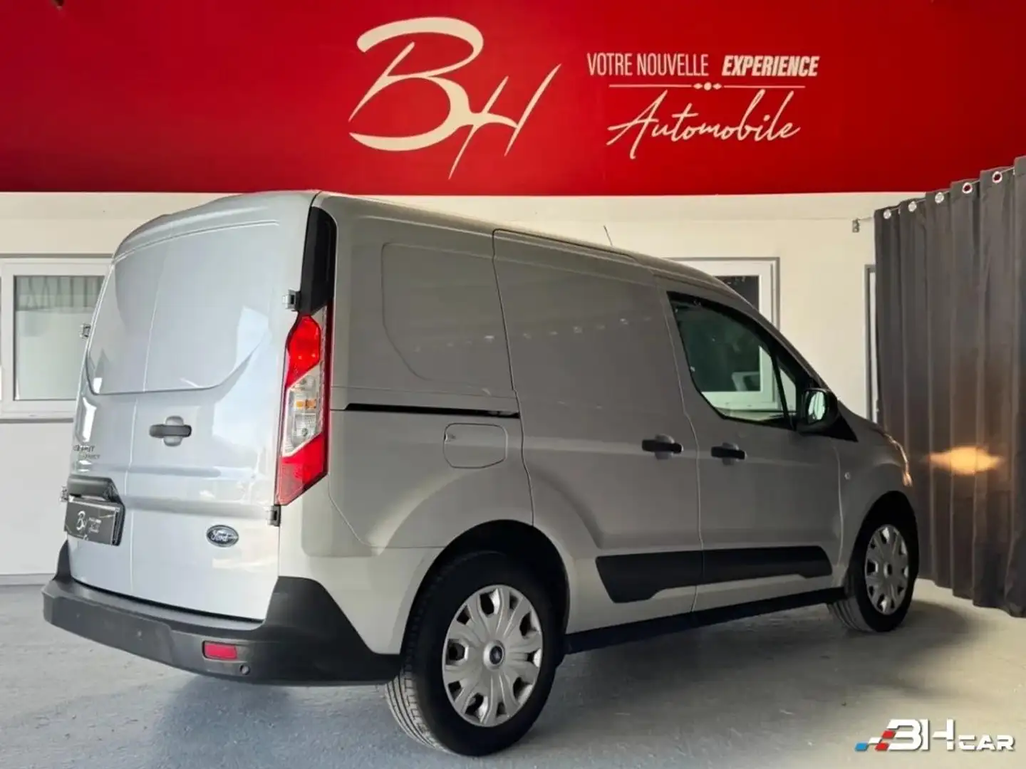 Ford Transit Connect II L1 1.0E 100ch E85 Flexifuel Trend BVM6 - 2