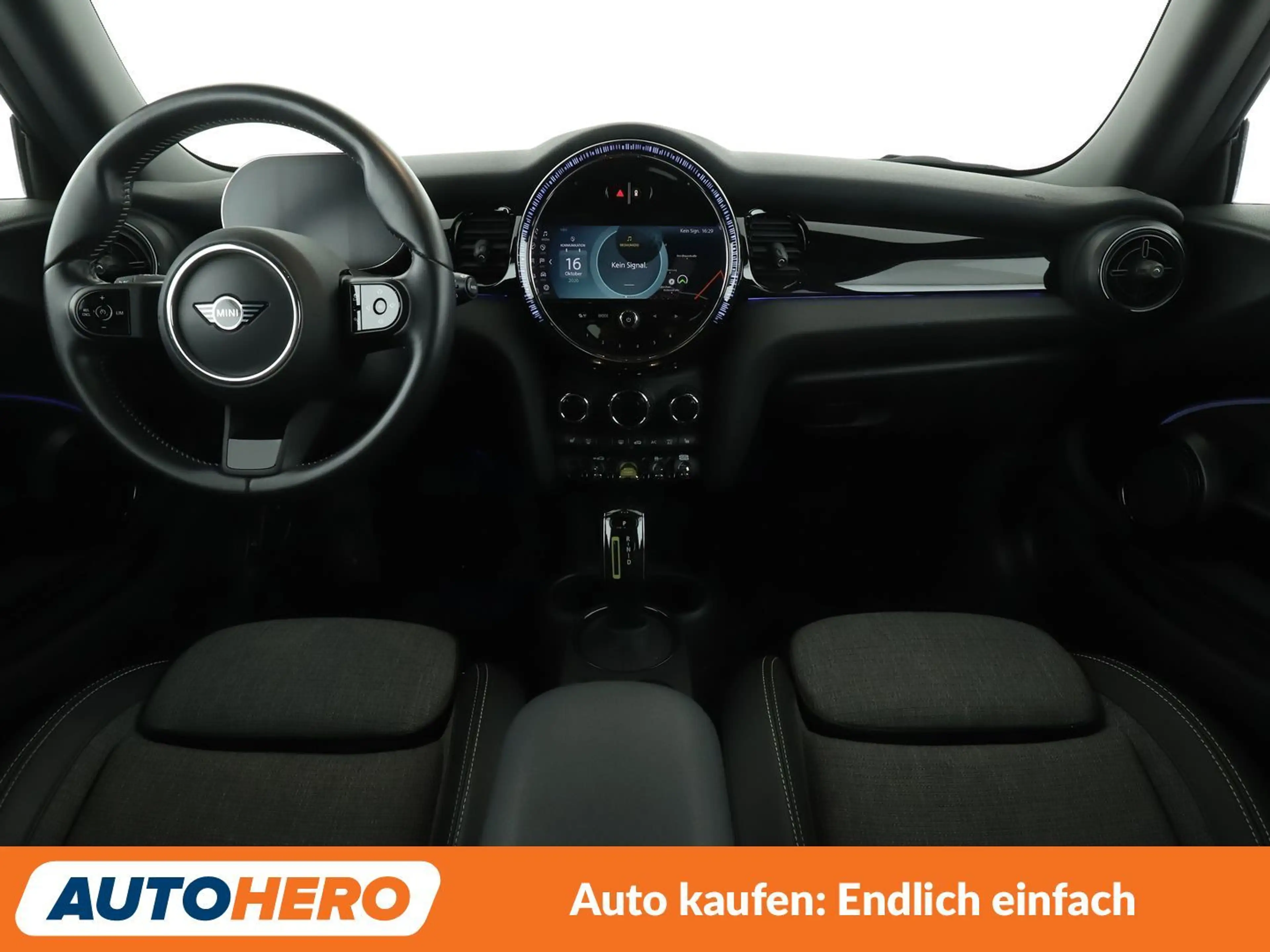 MINI Cooper SE Cooper SE Classic Trim — photo 12