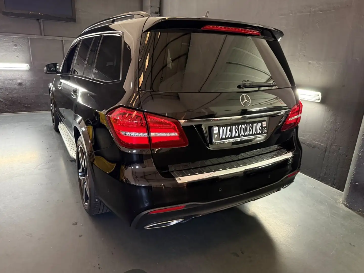 Mercedes-Benz GLS 350 350 D 4MATIC 7 PLACES Schwarz - 2