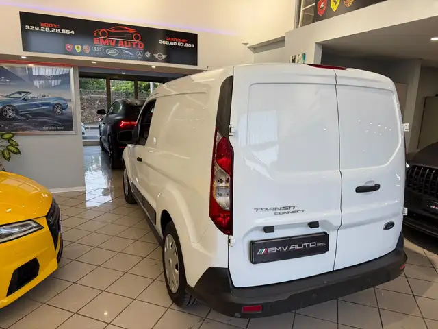 Ford Transit Connect view 9