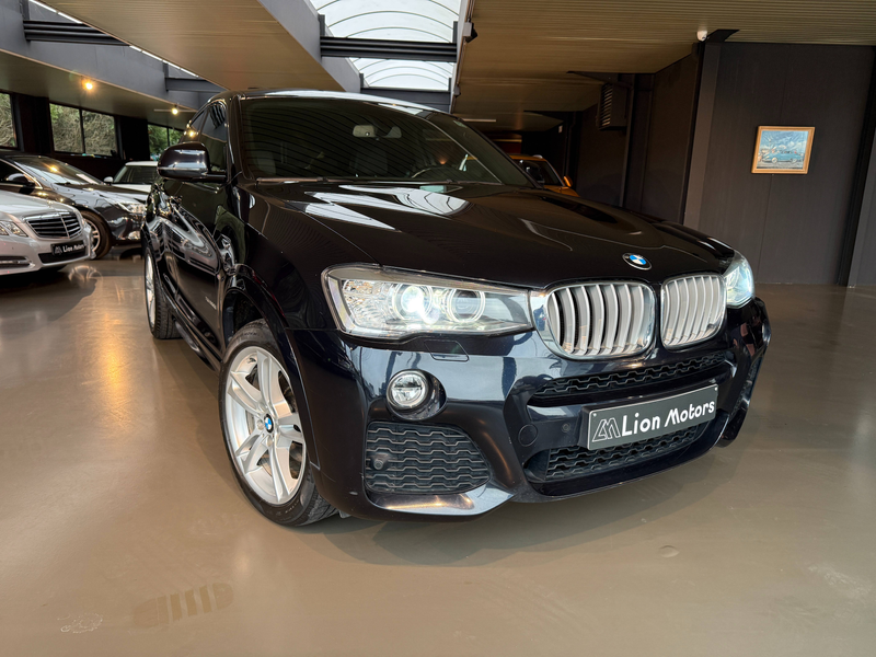 BMW X4 xDrive 30d M-Sport* Panodak*Leder*Navi*Camera*Trekhaak*258PK