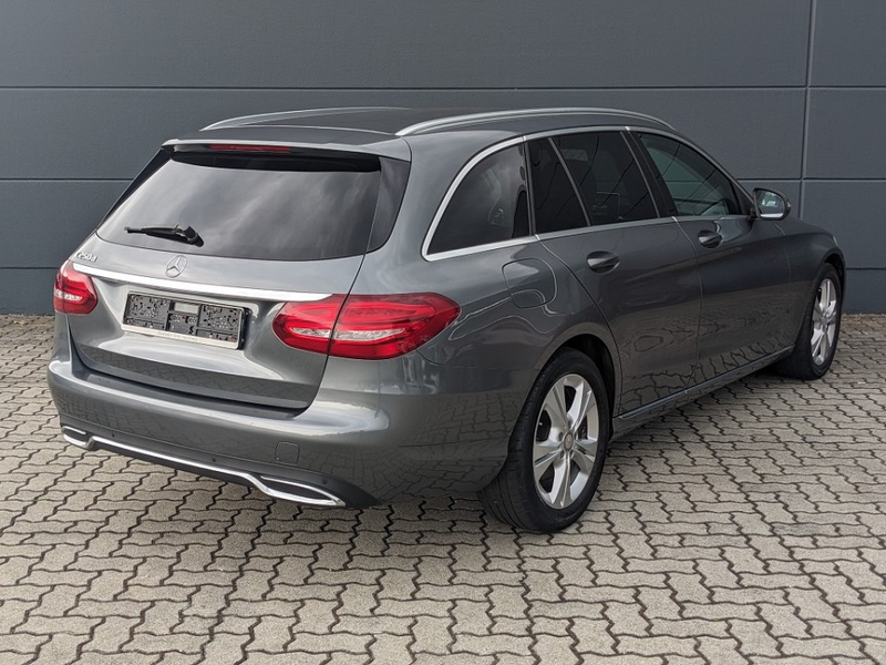 Mercedes-Benz C 250 d T Avantgarde STHZ AHK LED Kamera — photo 4