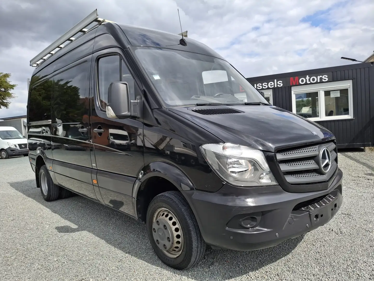 Mercedes-Benz Sprinter 519 L2H2 Noir - 2