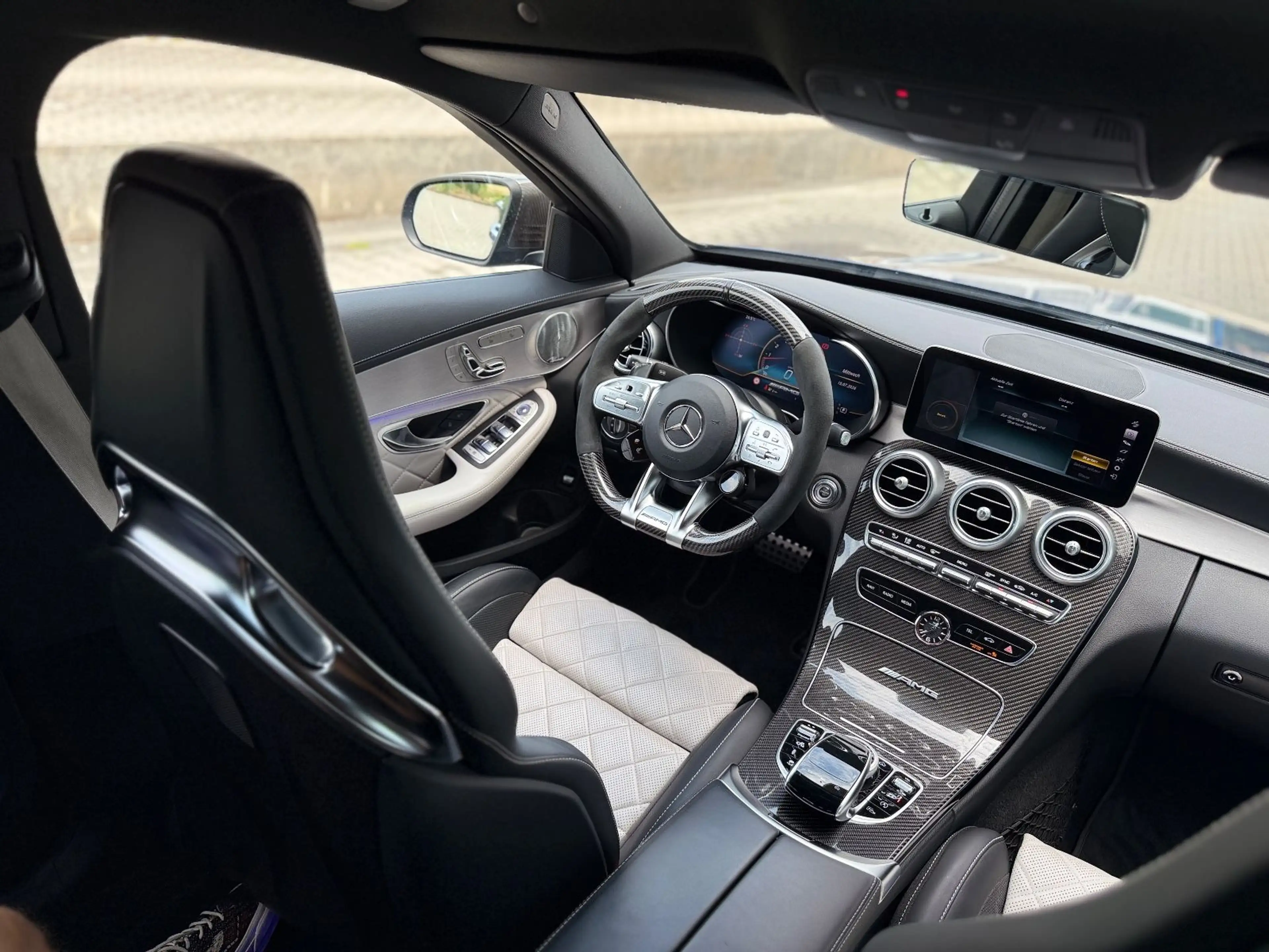Mercedes-Benz C 63 AMG C 63 S AMG/Perf.-AGA/Schale/Carbon/360°/Burm./ — photo 12