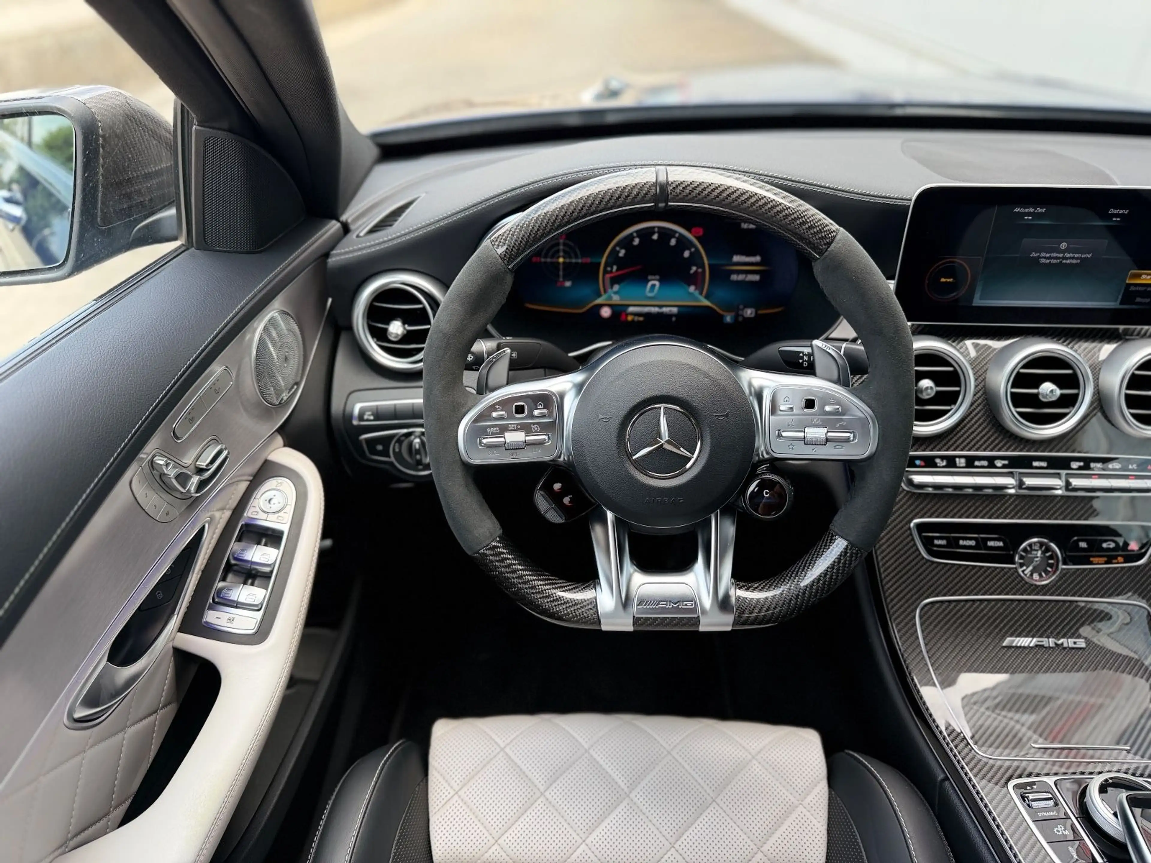 Mercedes-Benz C 63 AMG C 63 S AMG/Perf.-AGA/Schale/Carbon/360°/Burm./ — photo 34