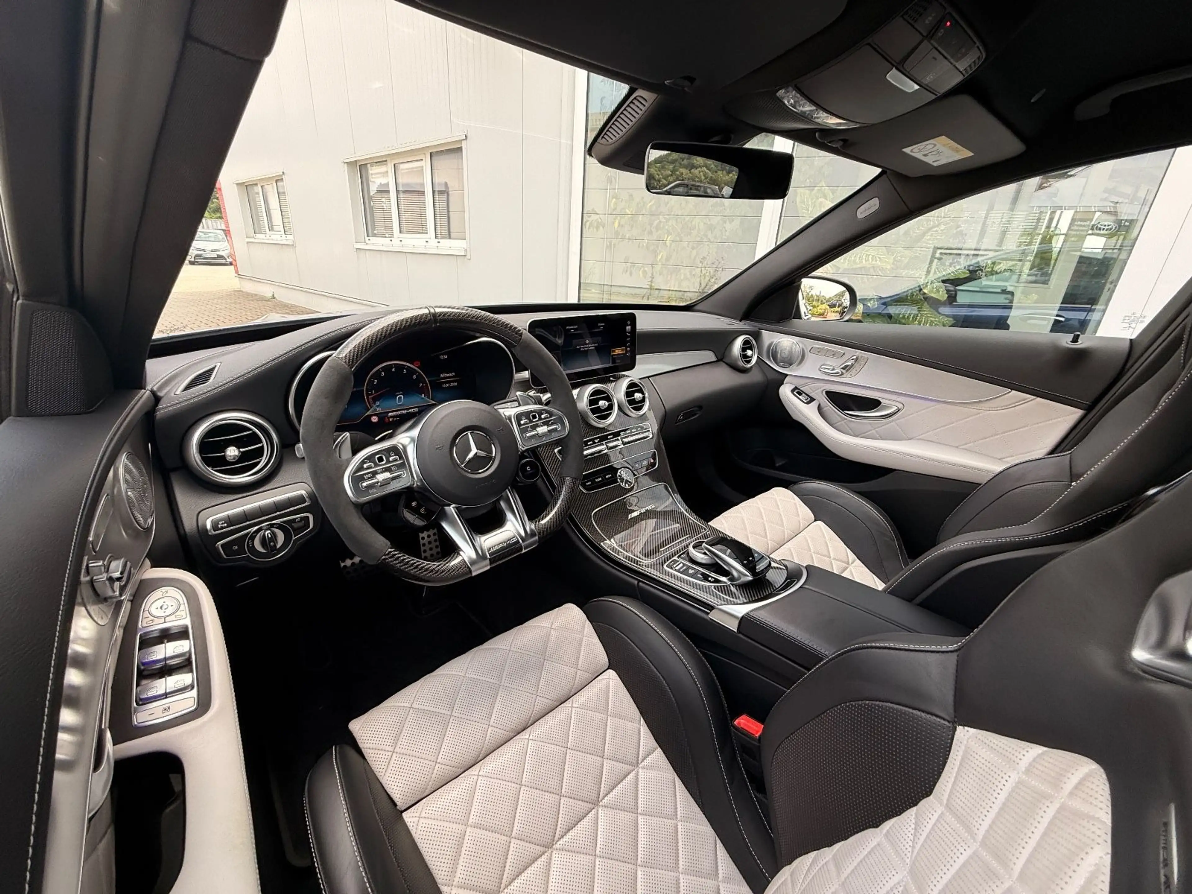 Mercedes-Benz C 63 AMG C 63 S AMG/Perf.-AGA/Schale/Carbon/360°/Burm./ — photo 33