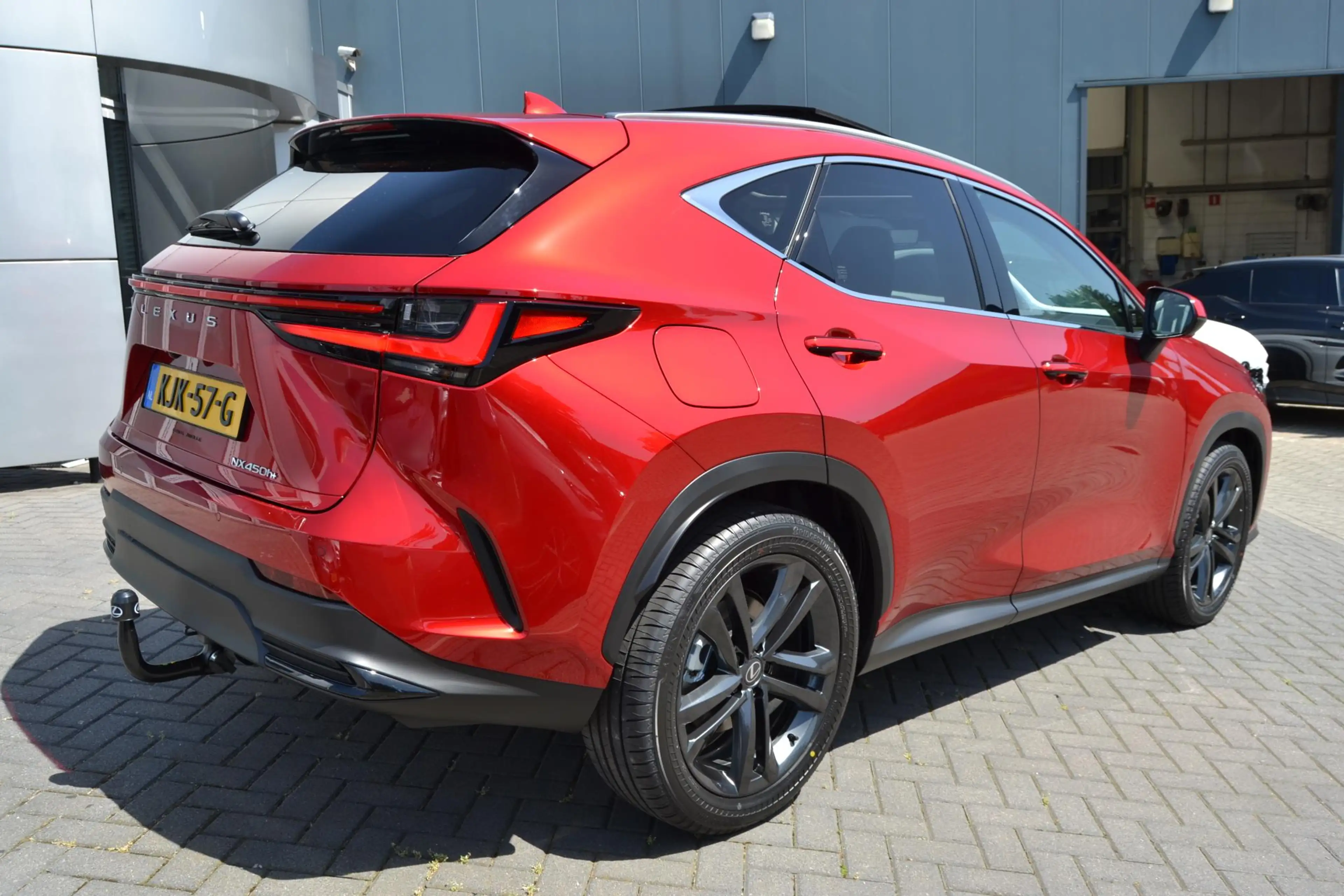 Lexus NX 450h+ AWD 35th Edition DIRECT LEVERBAAR TREKHAAK 1500KG — photo 4