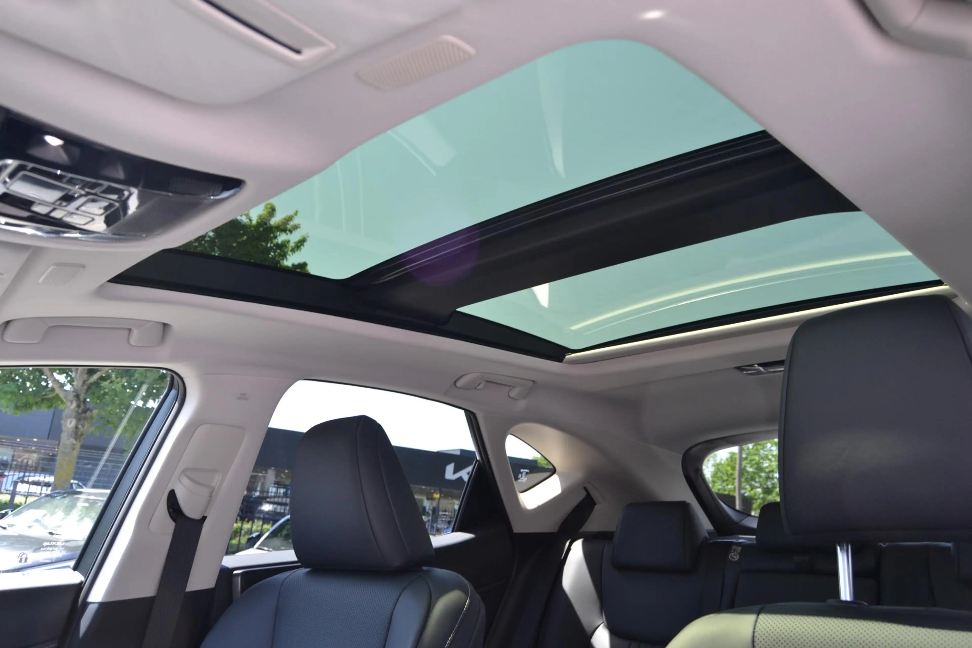 Lexus NX 450h+ AWD 35th Edition DIRECT LEVERBAAR TREKHAAK 1500KG — photo 15