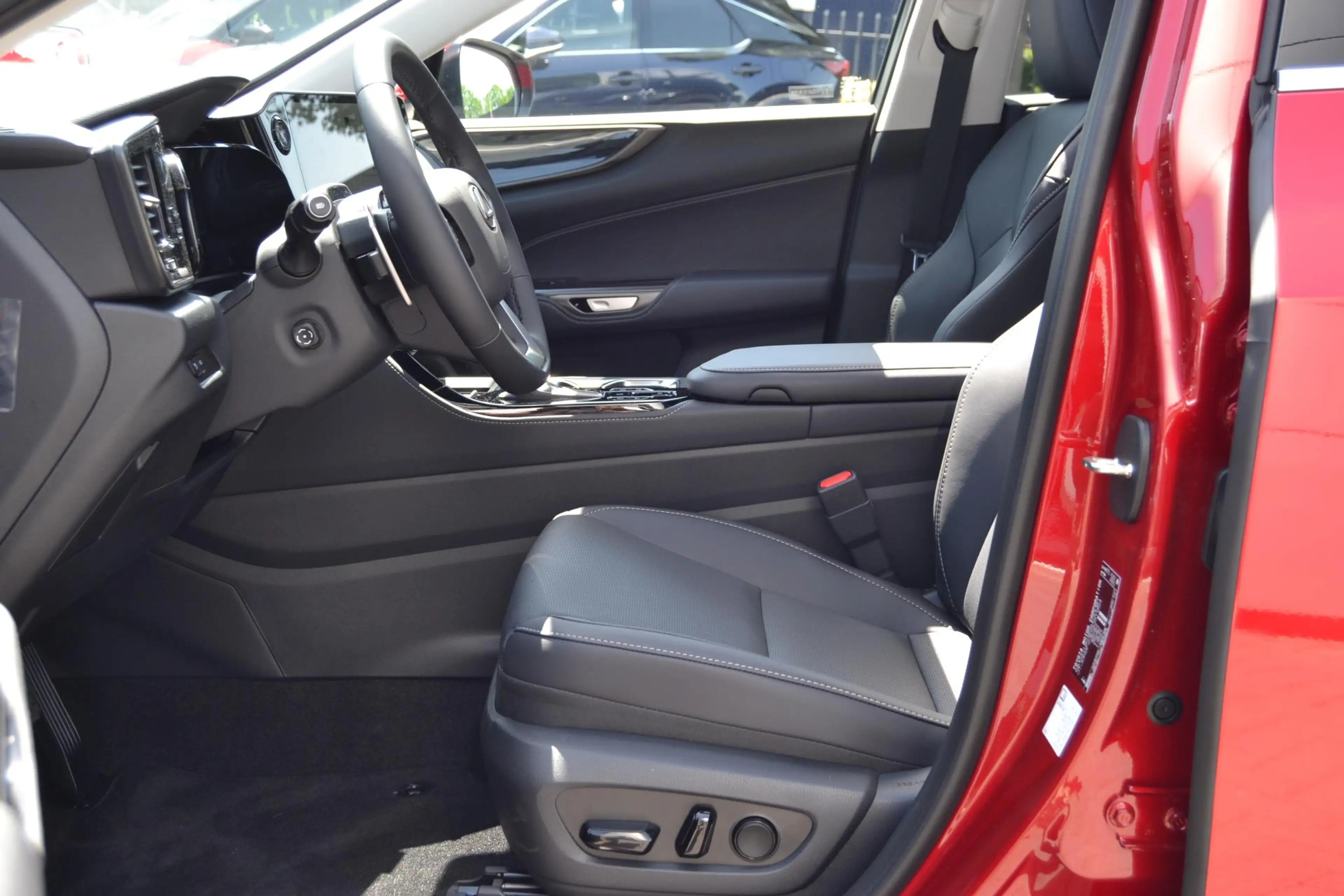 Lexus NX 450h+ AWD 35th Edition DIRECT LEVERBAAR TREKHAAK 1500KG — photo 19