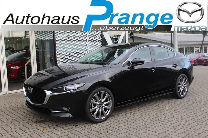 Mazda 3 Limousine in Schwarz neu in Hilter-Hankenberge für