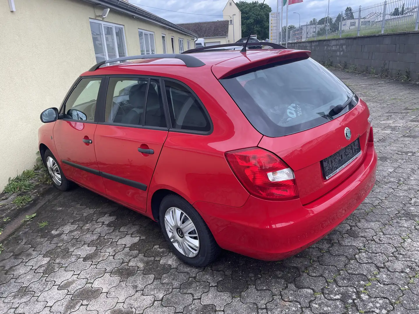 Skoda Fabia Cool Edition Rot - 1