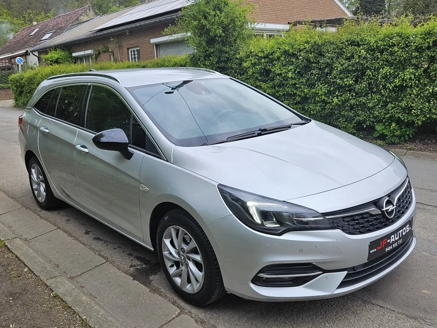 Opel Astra 1.5 Turbo D Edition 2020 S/S Gris - 2