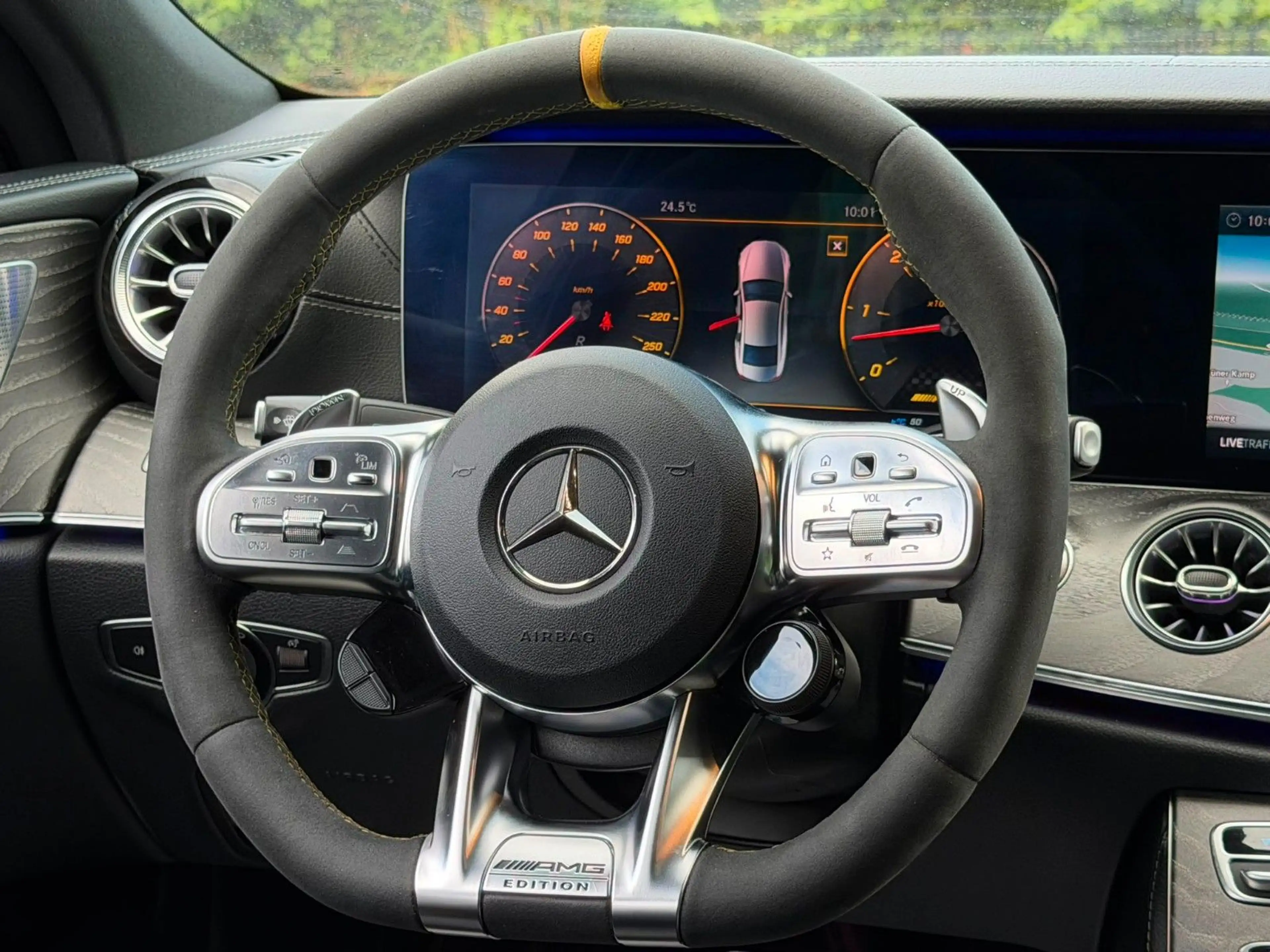 Mercedes-Benz CLS 400 d 4Matic AMG Line HUD-360Kamera-VOLL-53 — photo 15