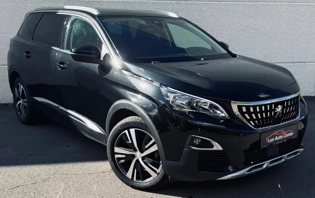 Peugeot 5008 2020 из Европы — купить под ключ