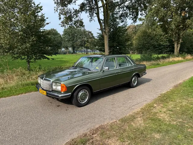 Mercedes-Benz 280 W123 280E Automaat 1983 Belastingvrij