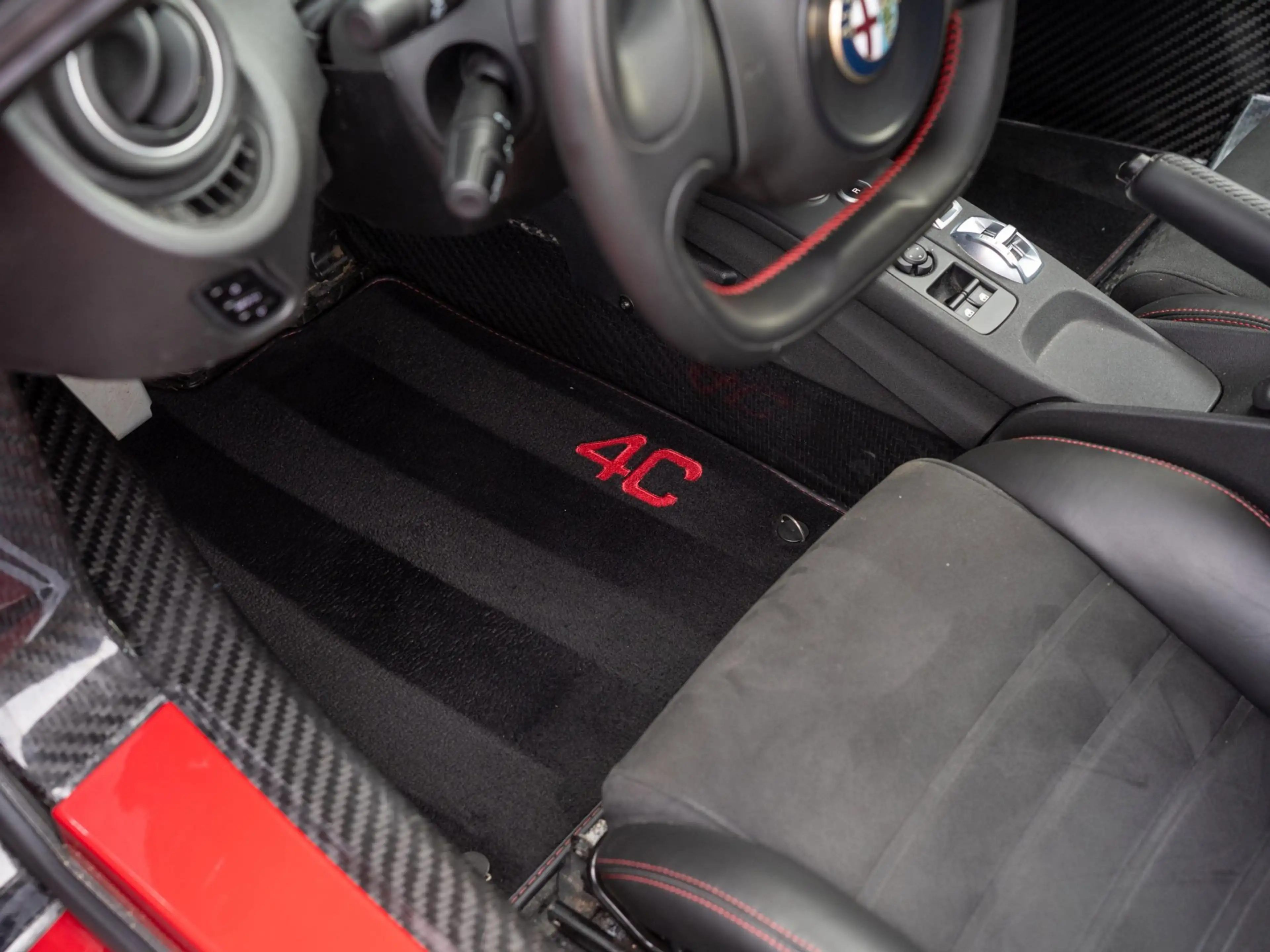 Alfa Romeo 4C 1750TBI TCT / Eerste eigenaar / Dealer onderhouden — photo 14