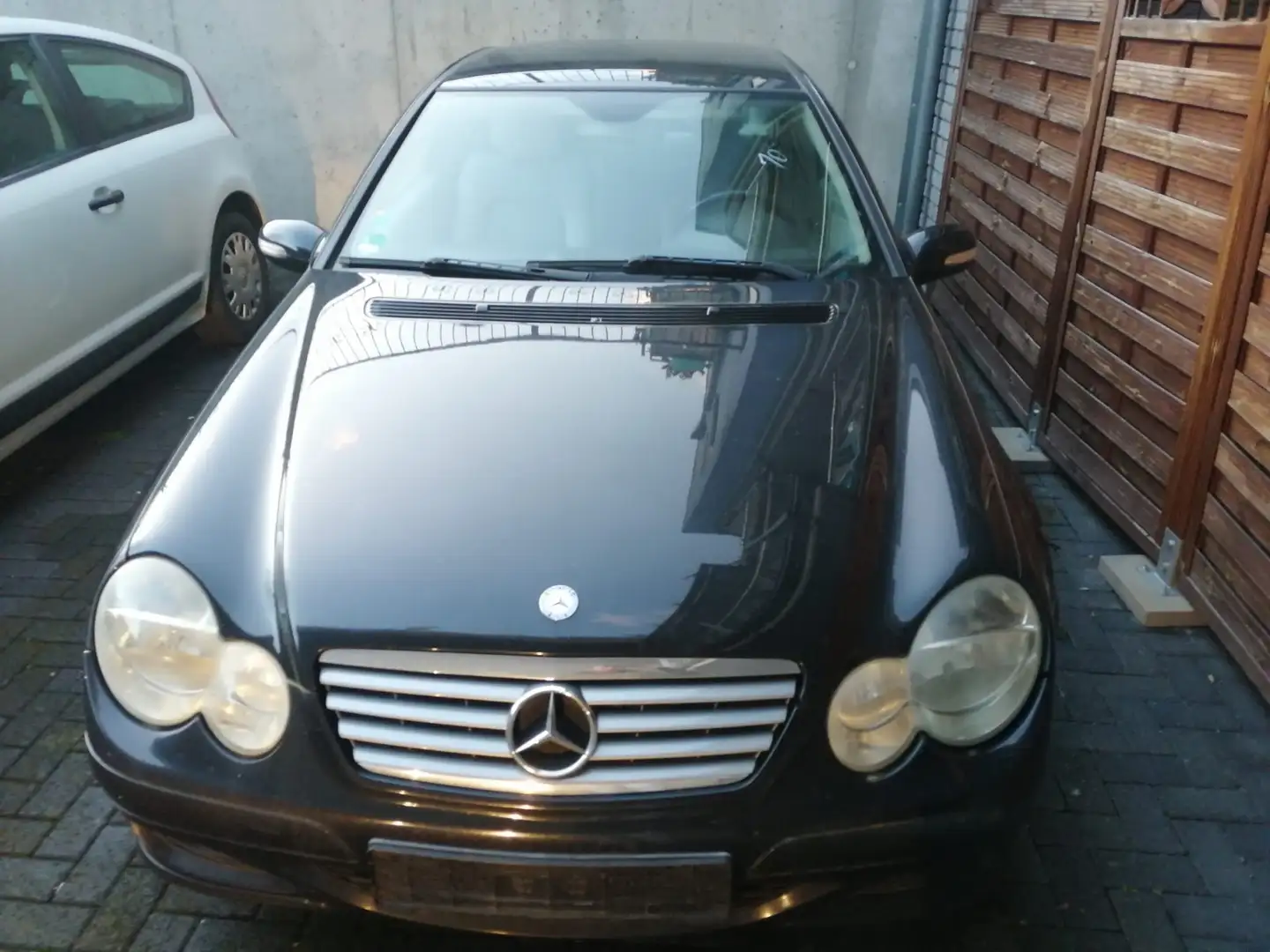 Mercedes-Benz C 220 C 220 CDI (LA)(203.708) tüv neu Schwarz - 1