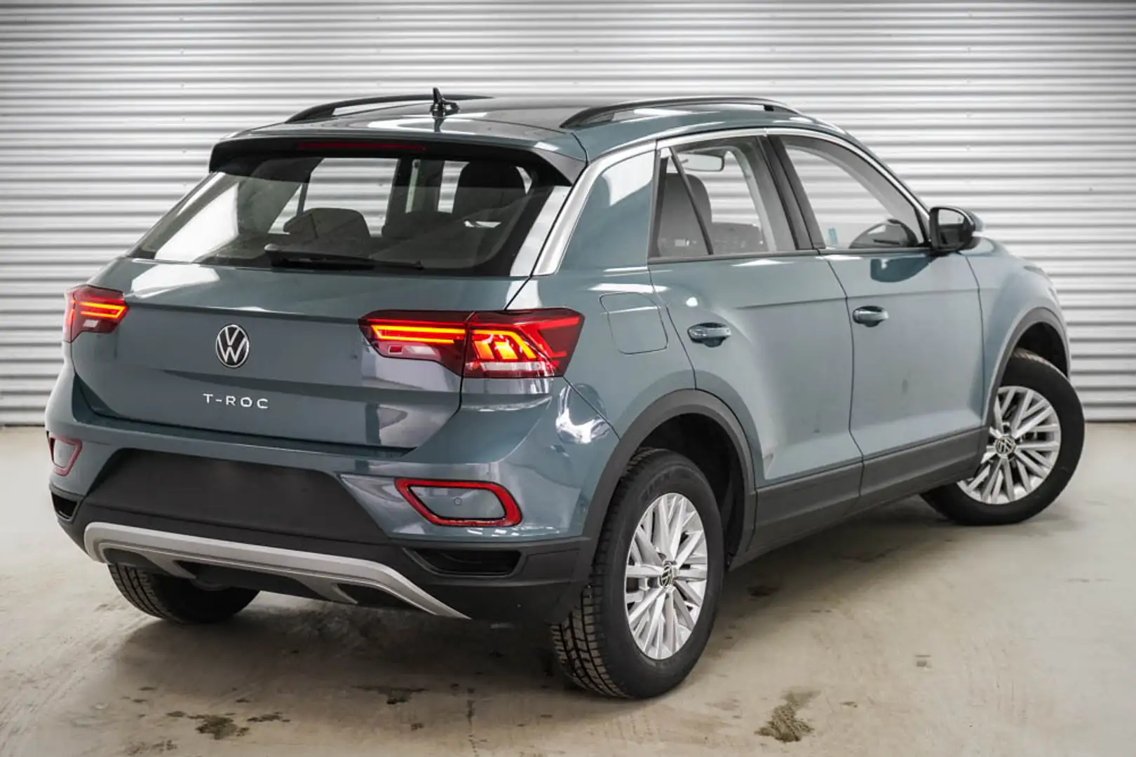 Volkswagen T-Roc 1,5 TSI DSG Life - LAGER Blau - 2