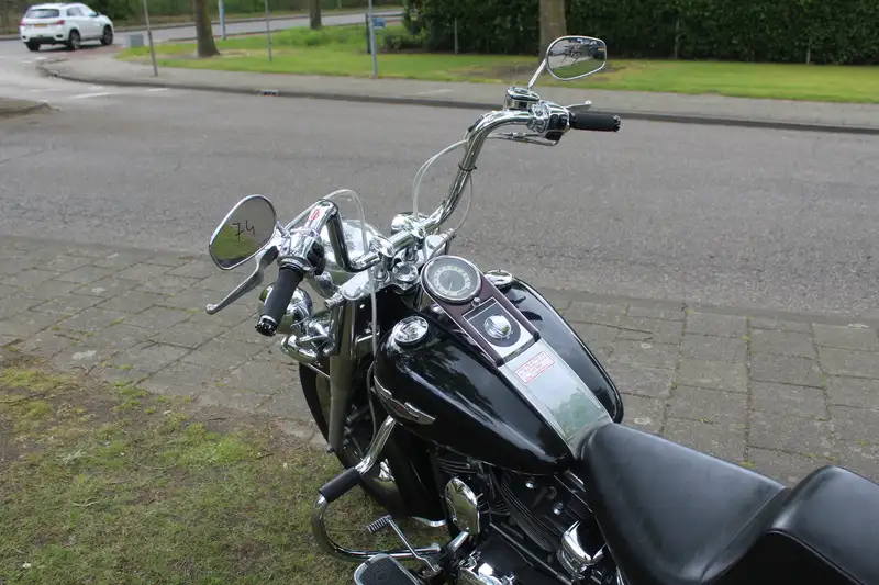 Harley-Davidson Softail - foto 8