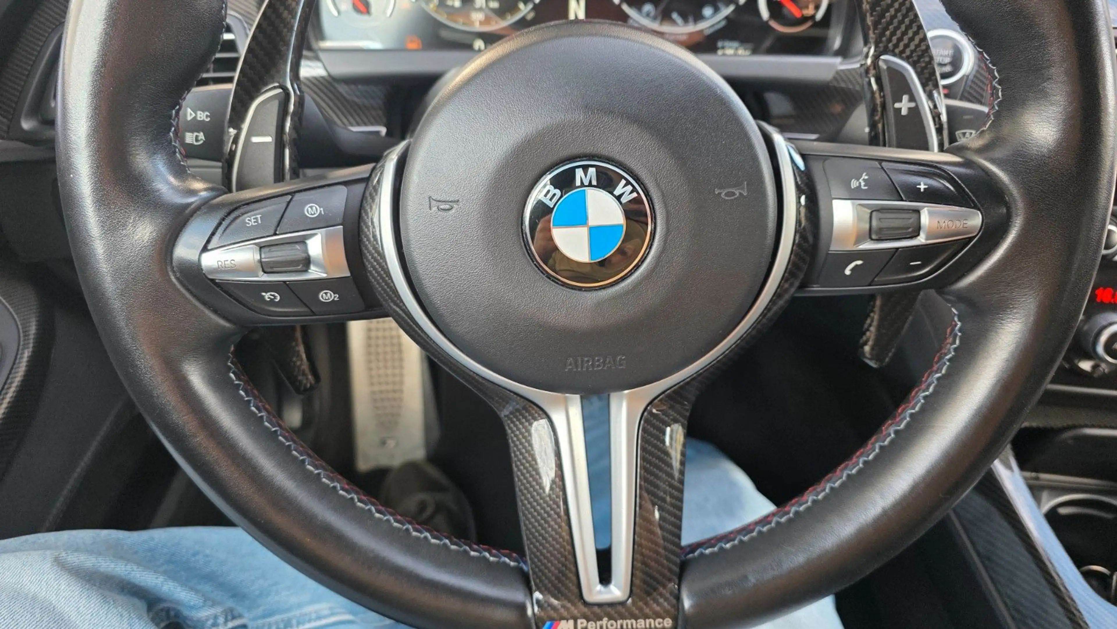 BMW M6 GC LED HUD Klima Softclose Karbon B&O — photo 4