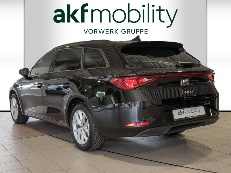 SEAT Leon STYLE 2.0 TDI — photo 4