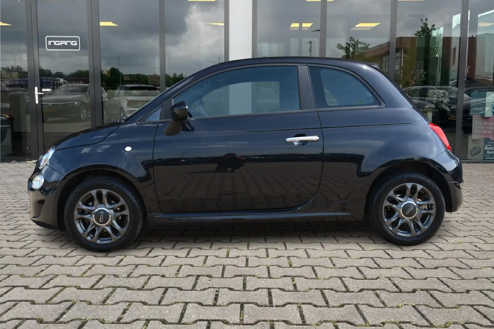 Fiat 500C 1.0 Hybrid Sport | DAB | Carplay | Cruise Control Zwart - 2